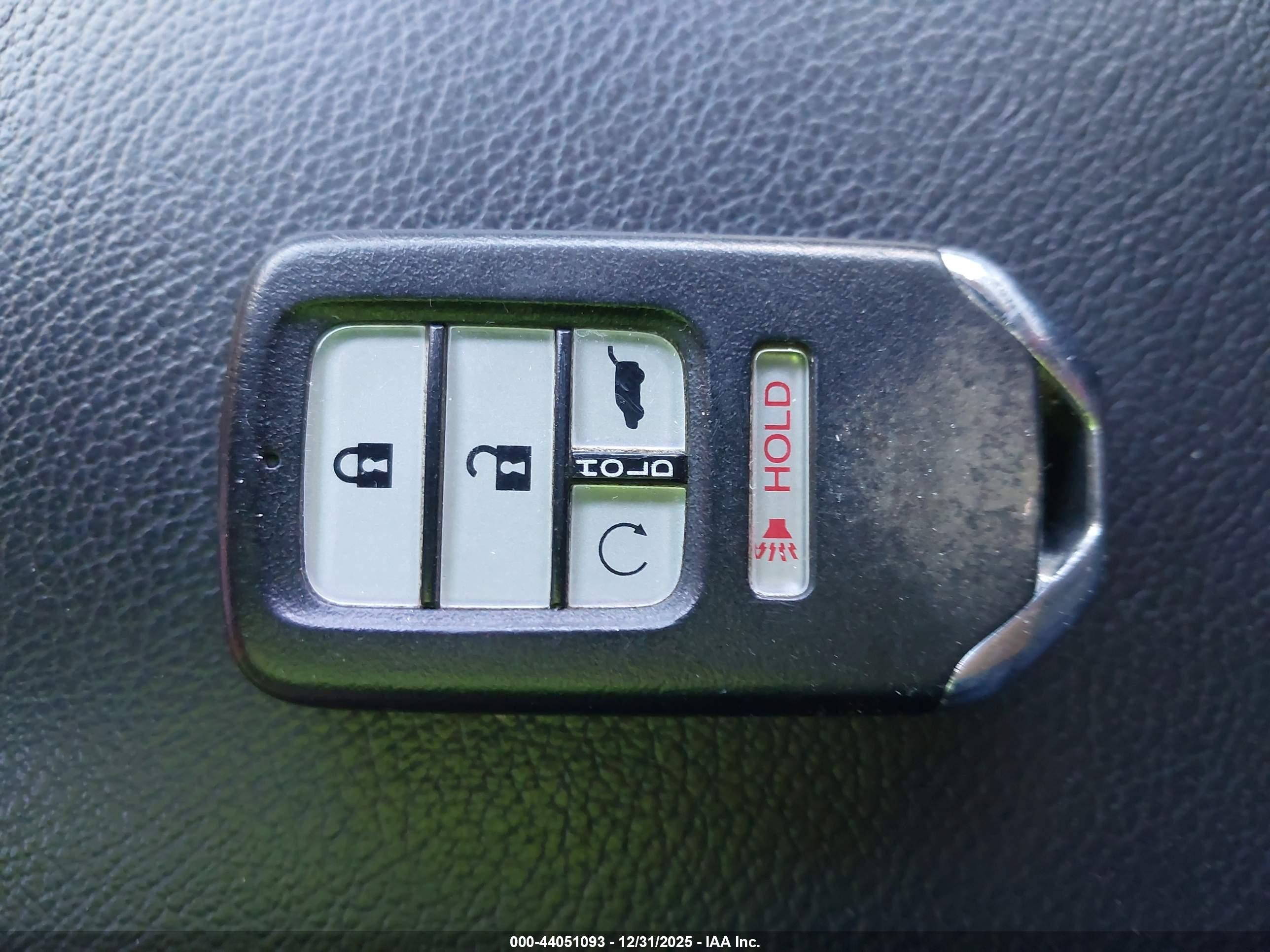 HONDA CR-V image 11