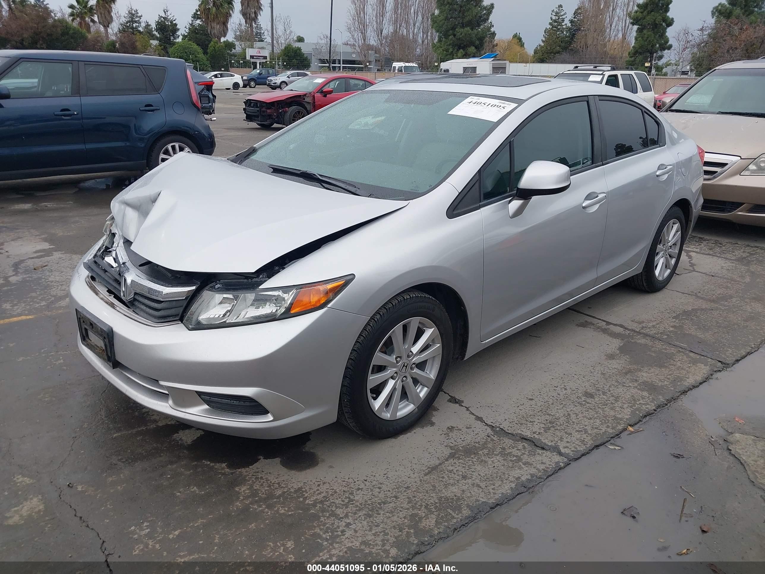 HONDA CIVIC image 2