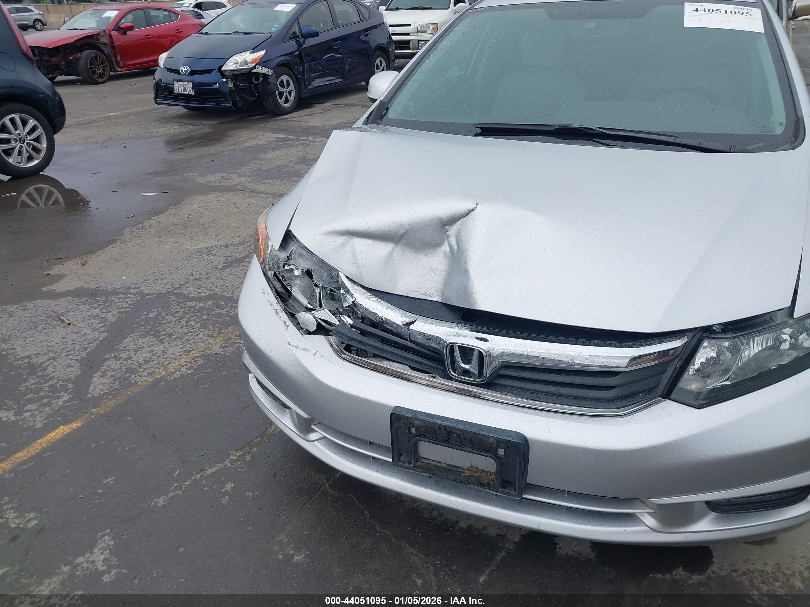 HONDA CIVIC image 6