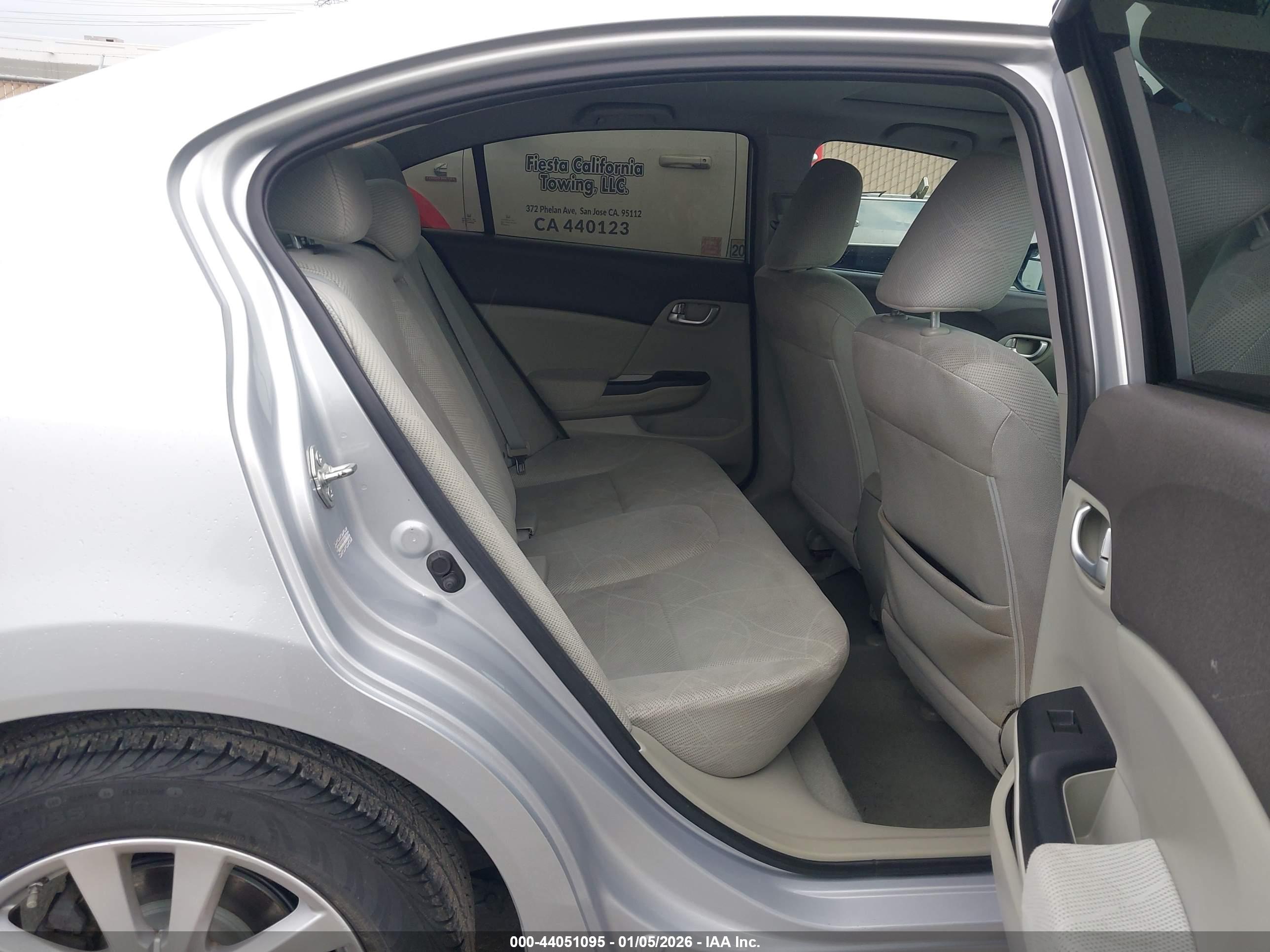 HONDA CIVIC image 8
