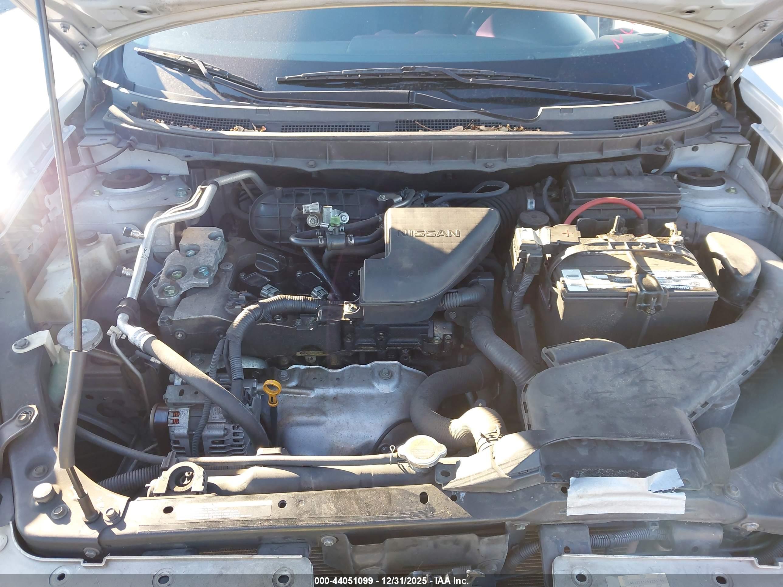 NISSAN ROGUE image 10