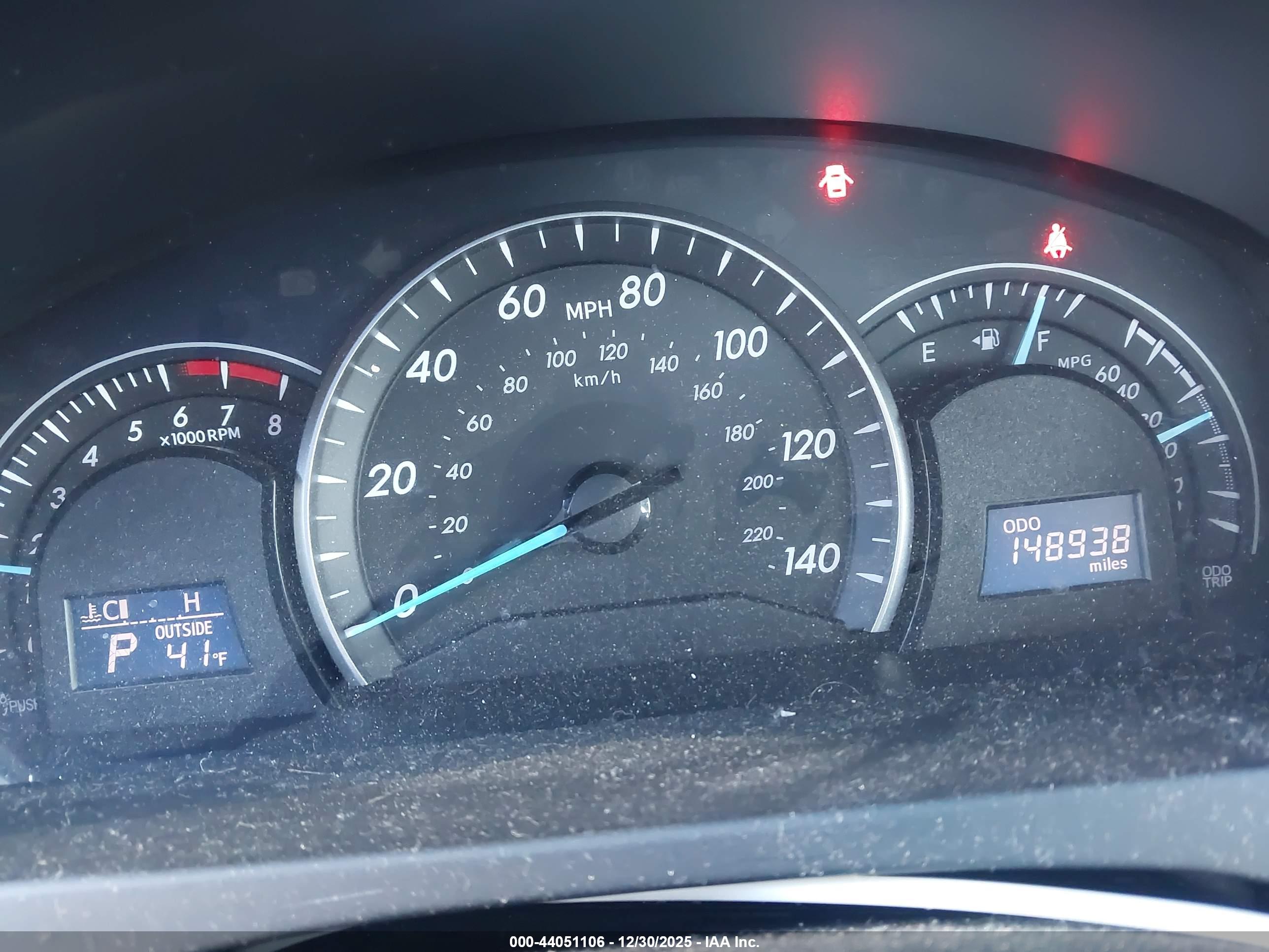 TOYOTA CAMRY image 7