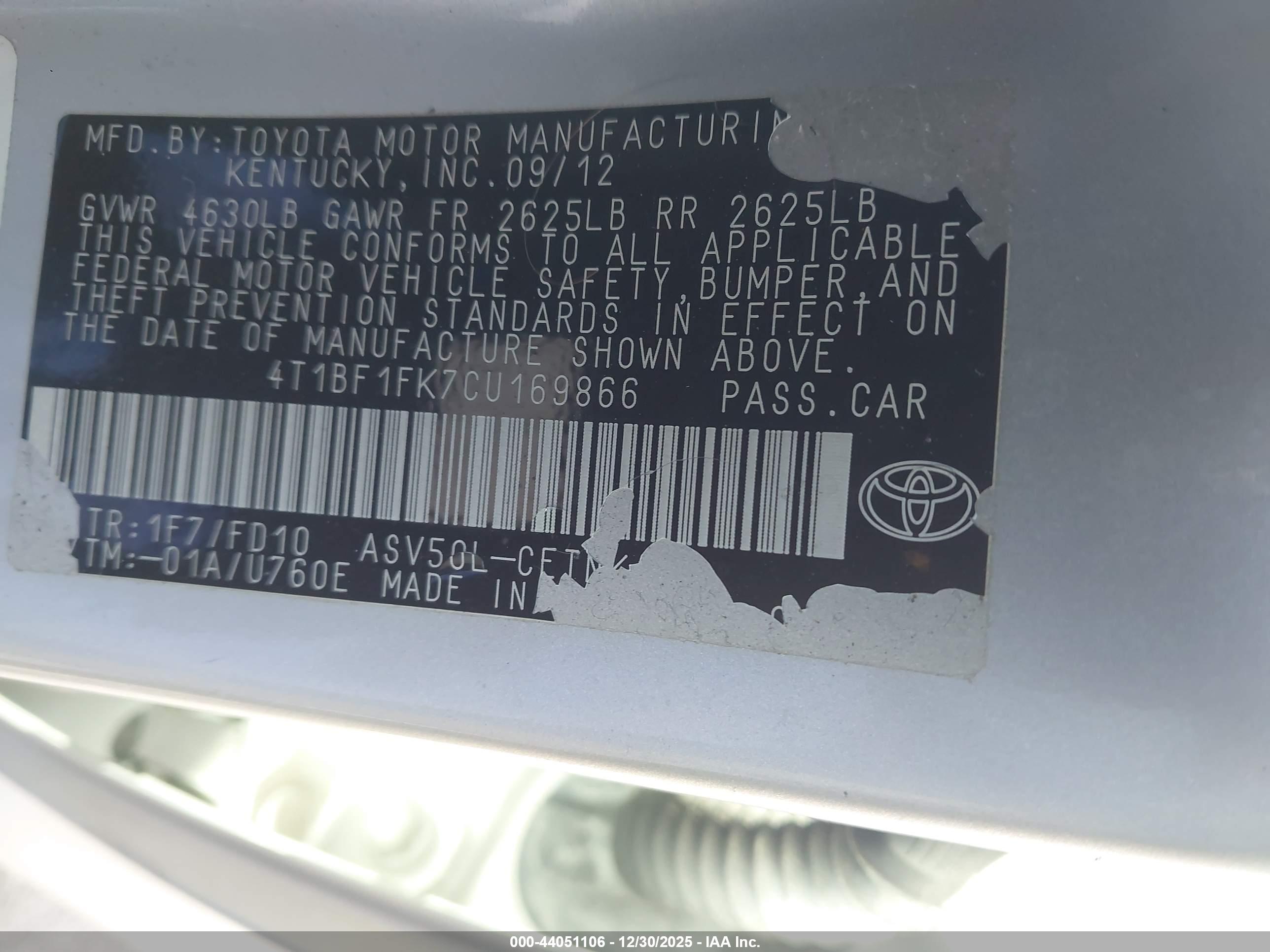 TOYOTA CAMRY image 9