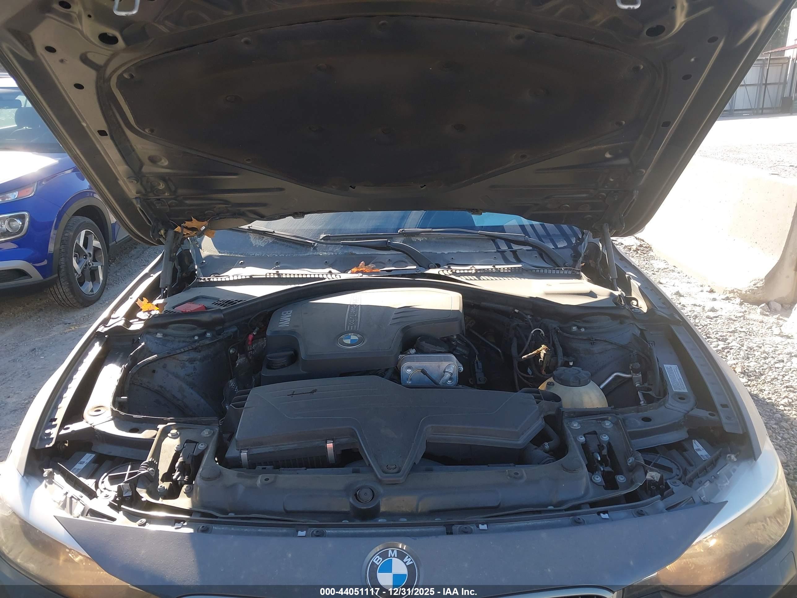 BMW 328I image 10
