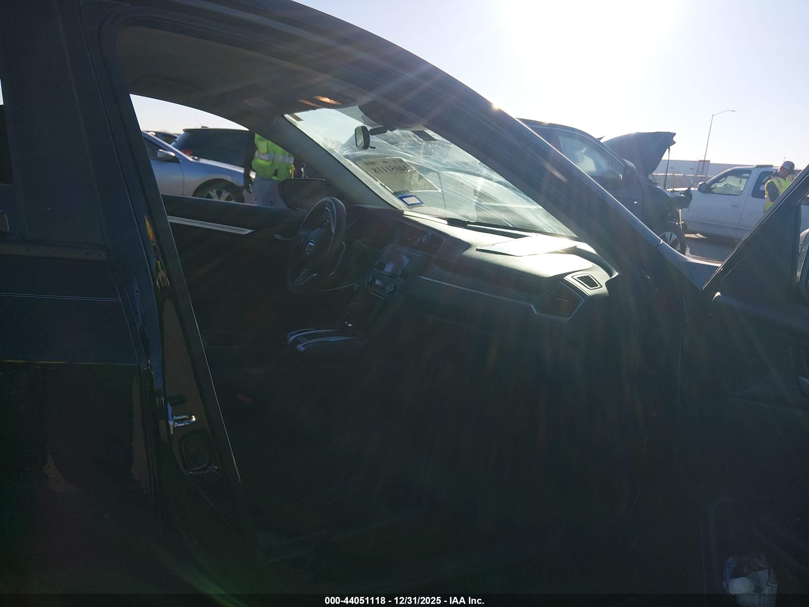 HONDA CIVIC image 5