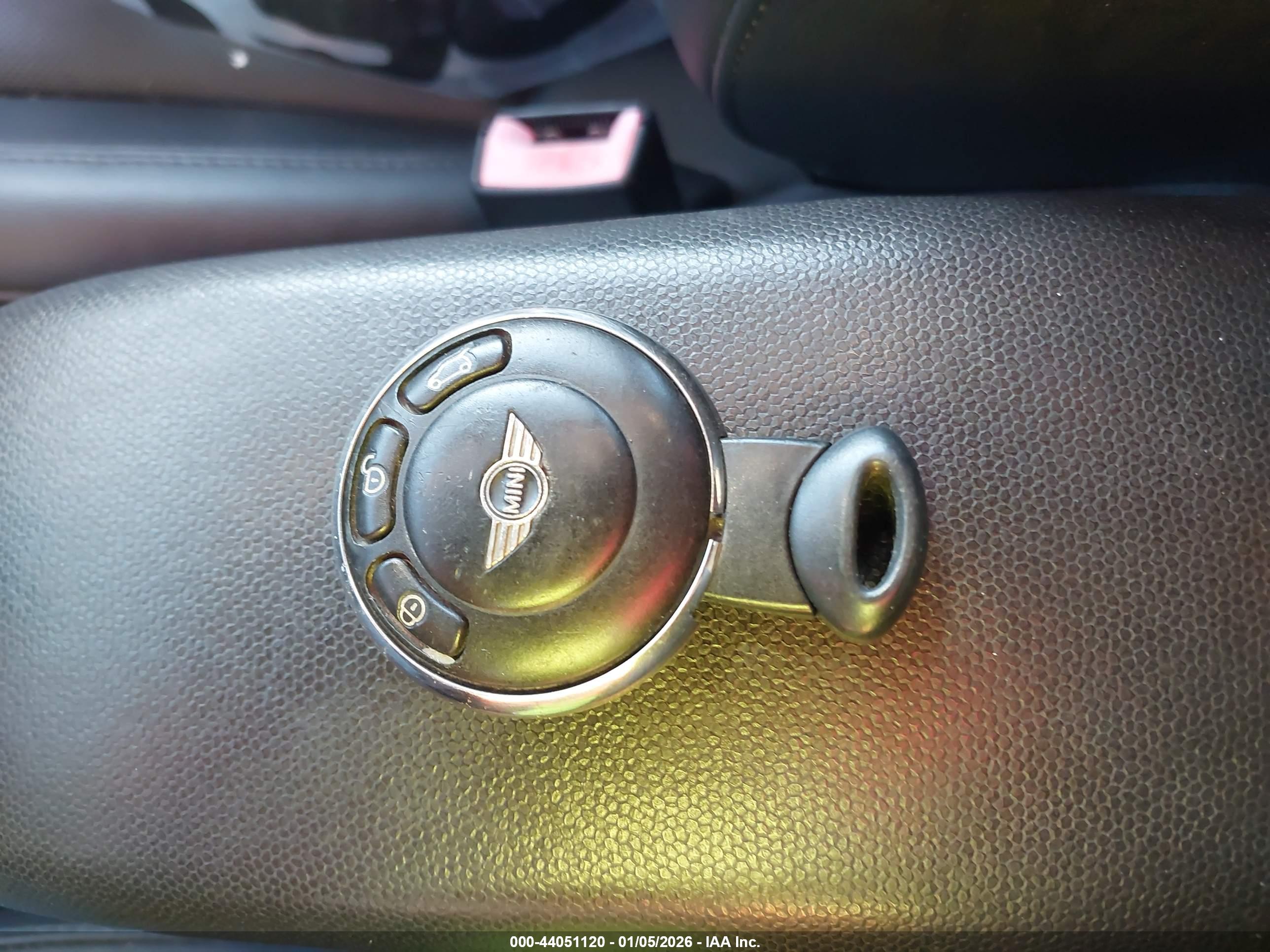 MINI COOPER image 11