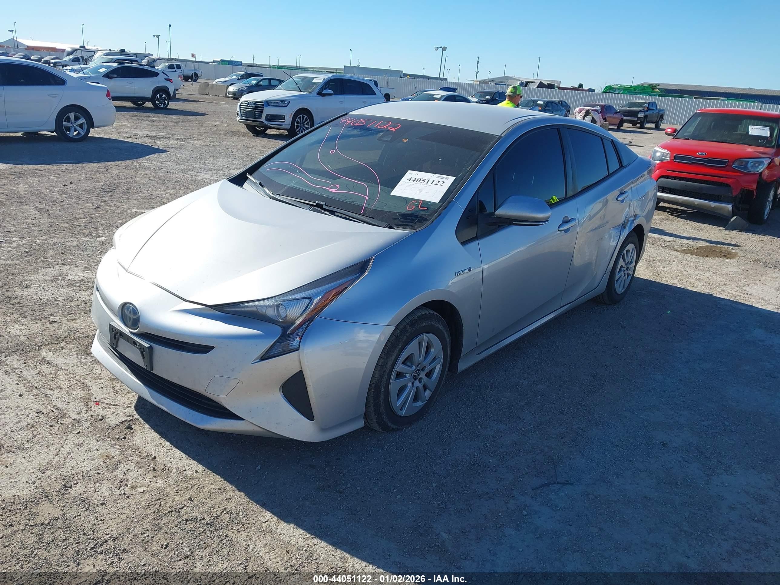 TOYOTA PRIUS image 2