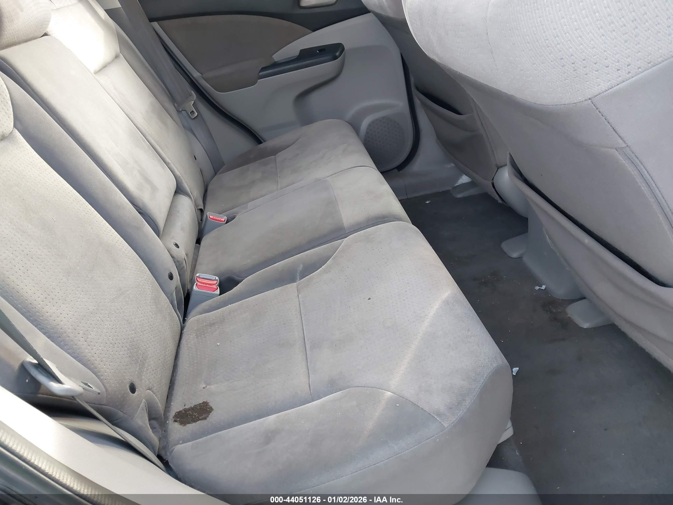 HONDA CR-V image 8