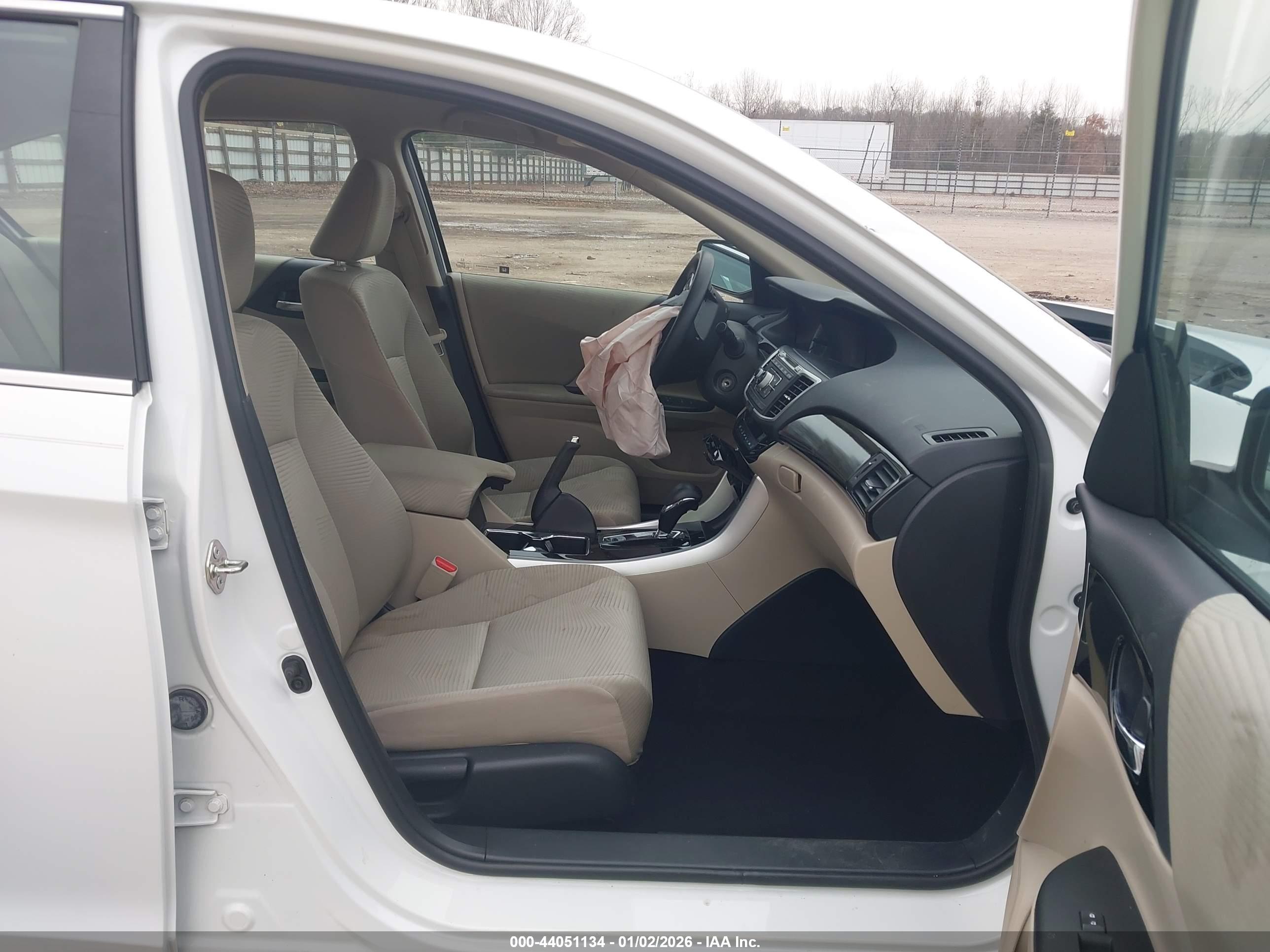 HONDA ACCORD image 5