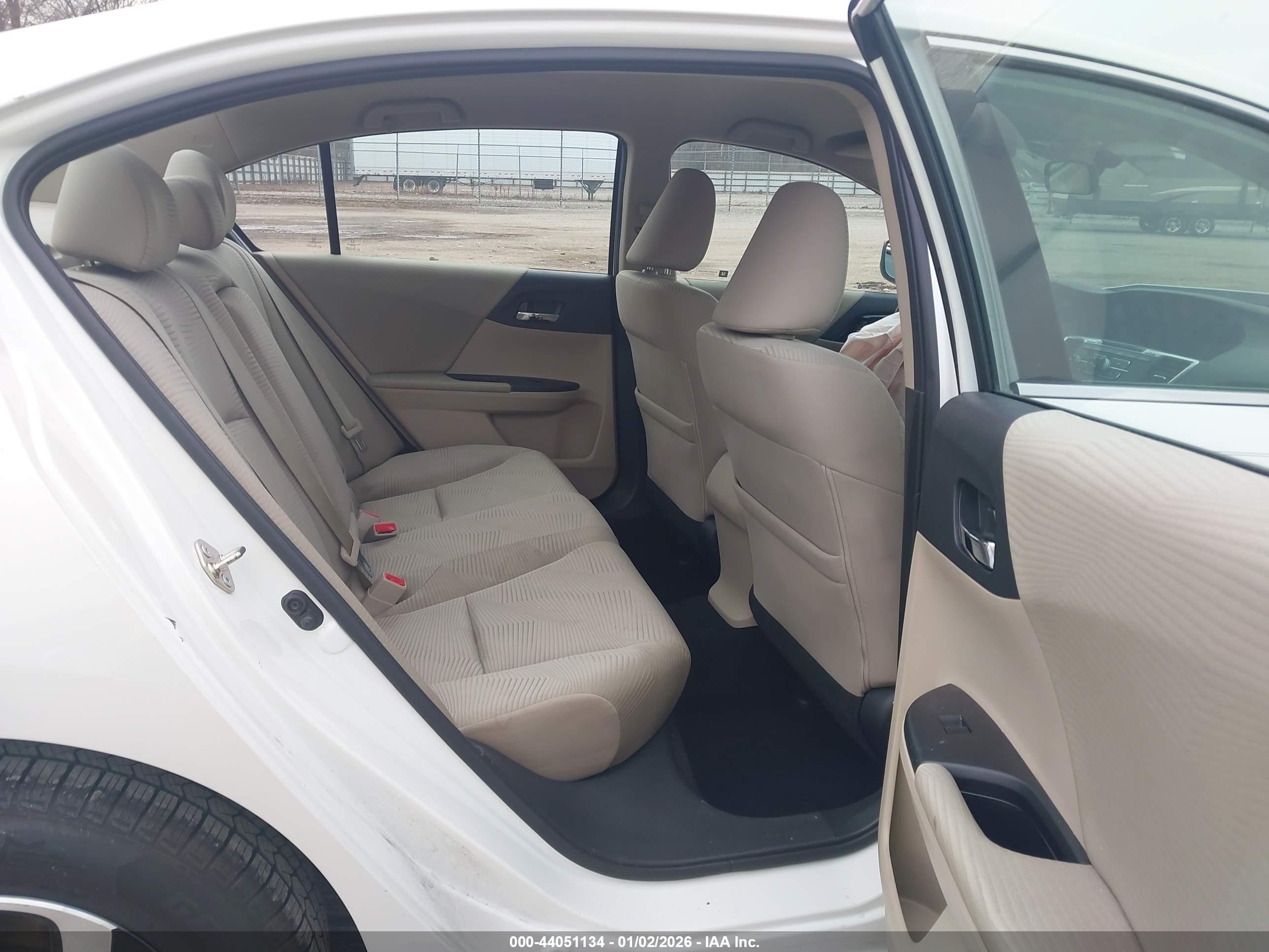 HONDA ACCORD image 8
