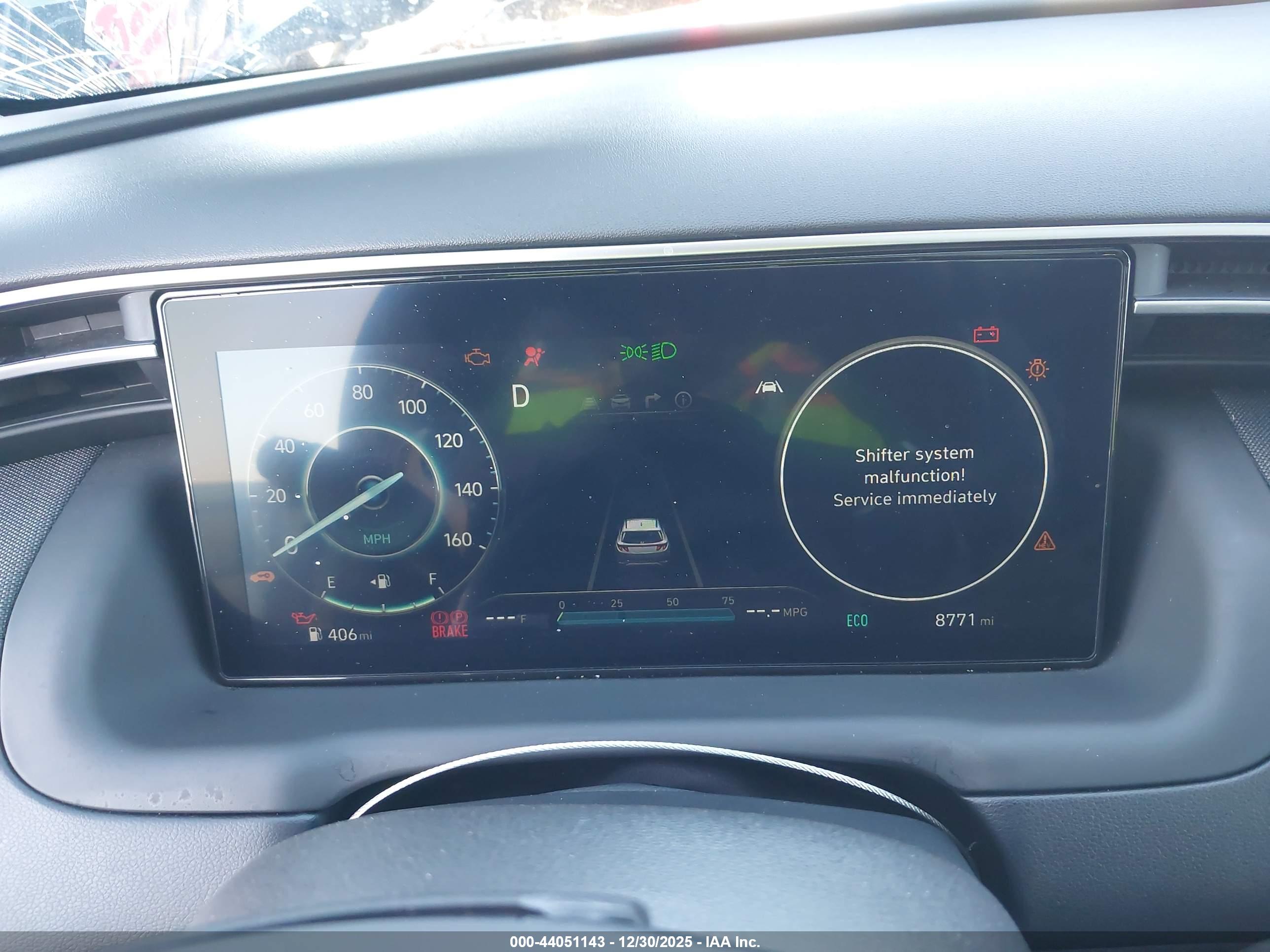 HYUNDAI TUCSON image 7