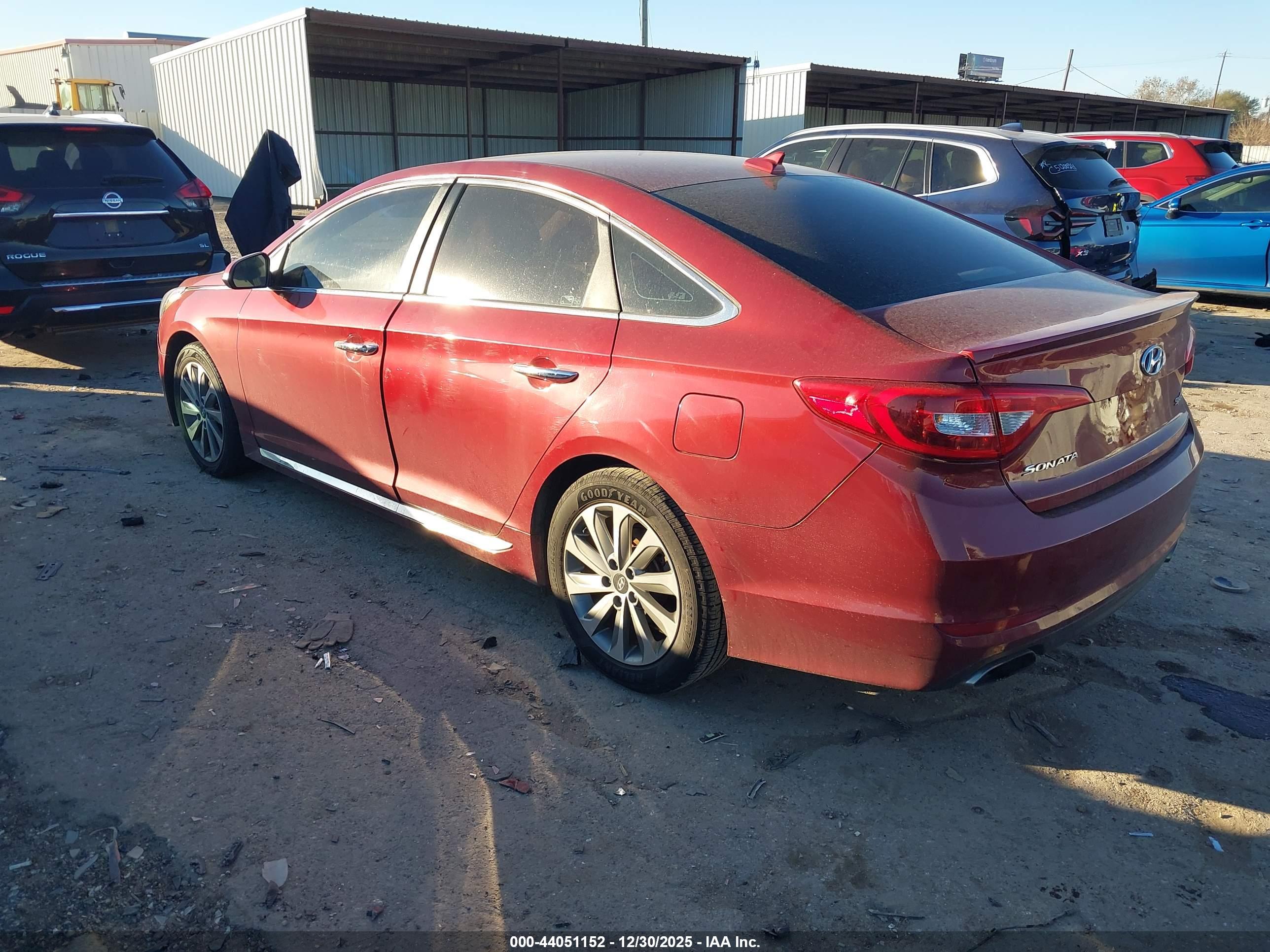 HYUNDAI SONATA image 3