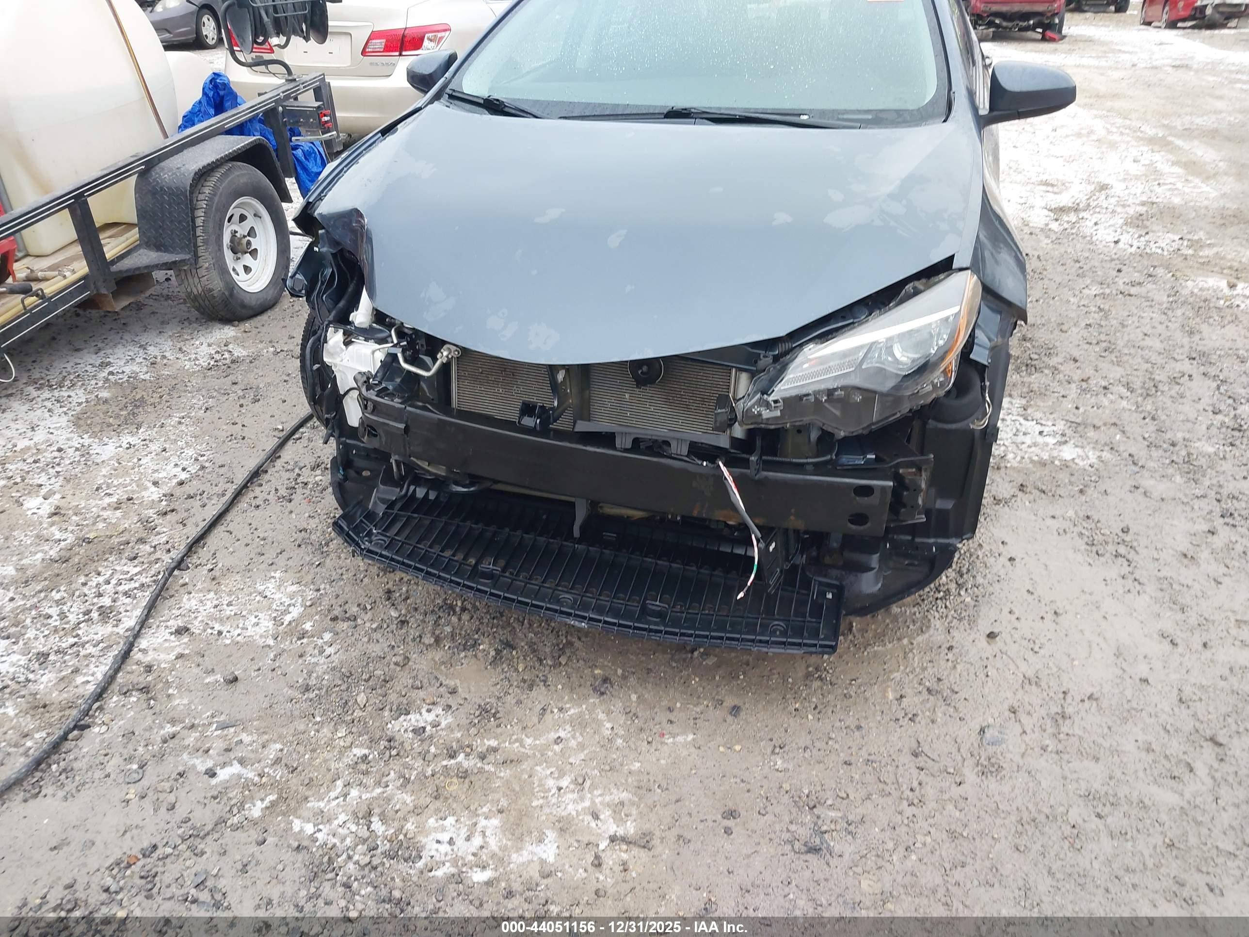 TOYOTA COROLLA image 6