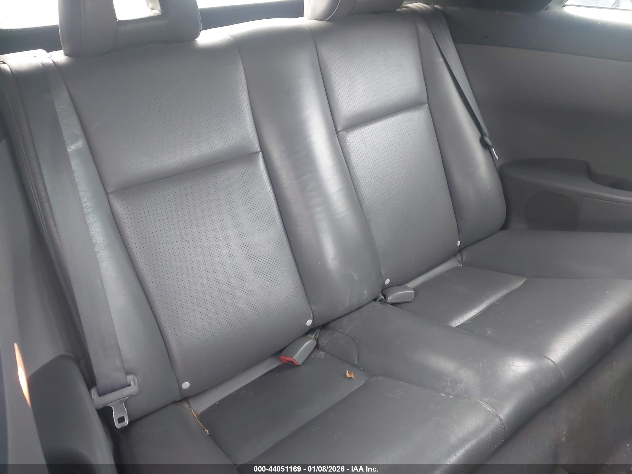 TOYOTA CAMRY image 8