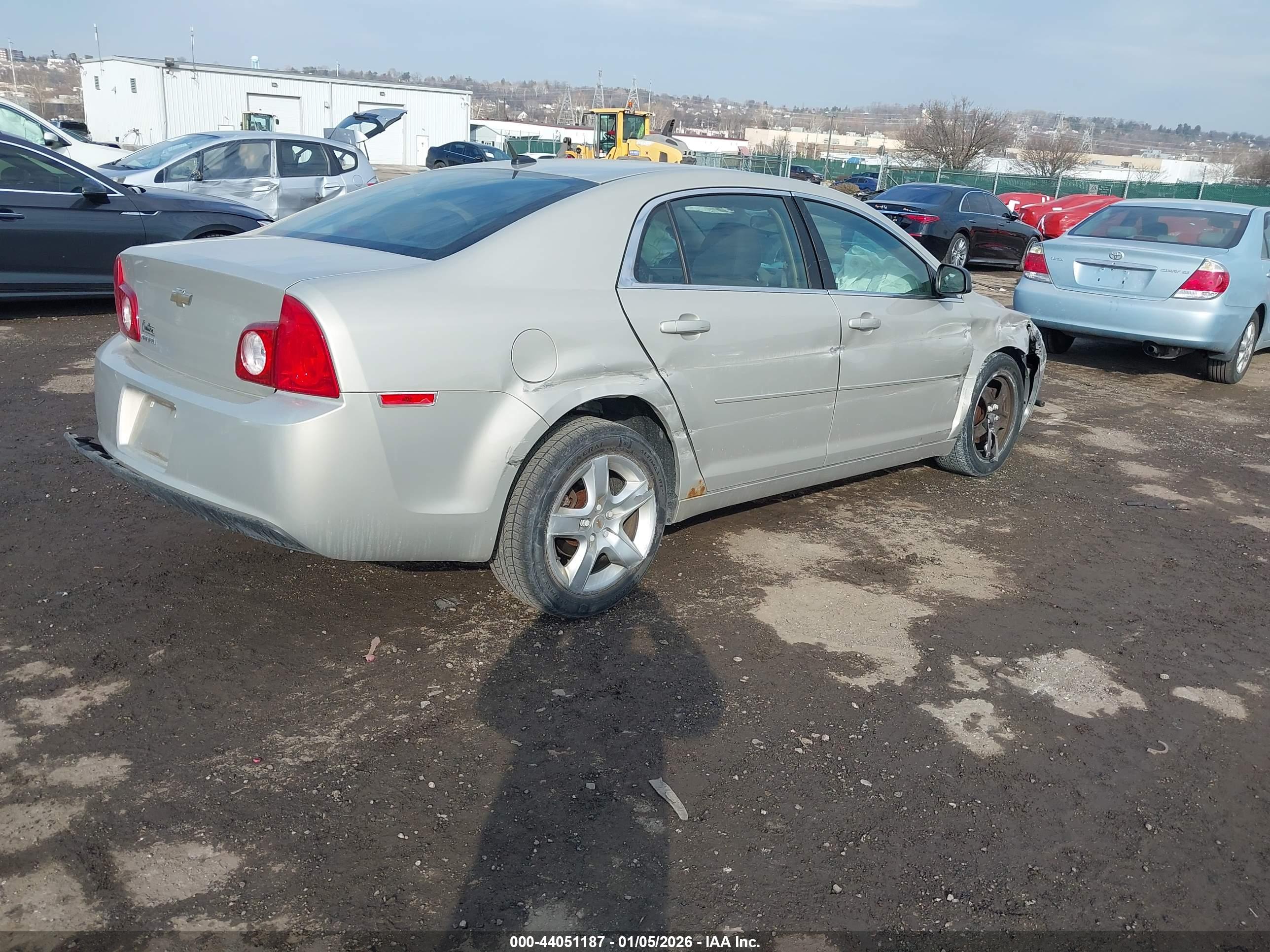 CHEVROLET MALIBU image 4