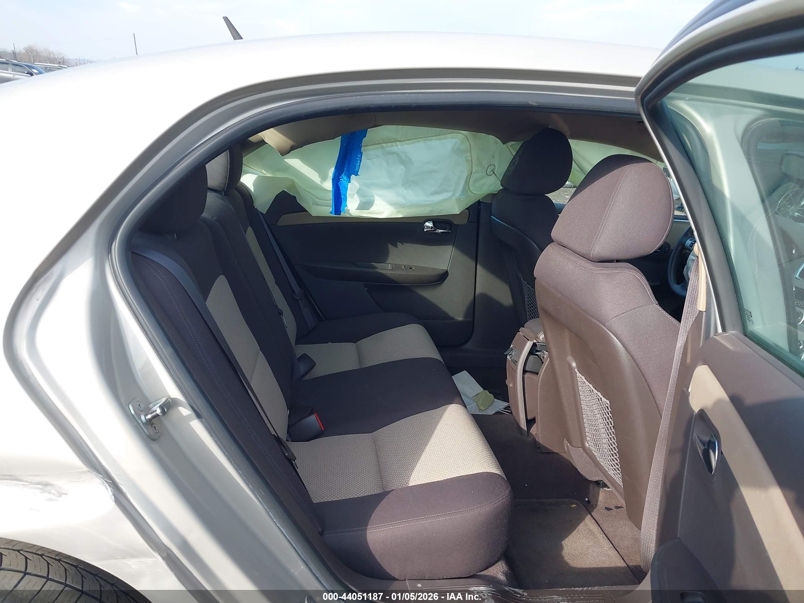 CHEVROLET MALIBU image 8