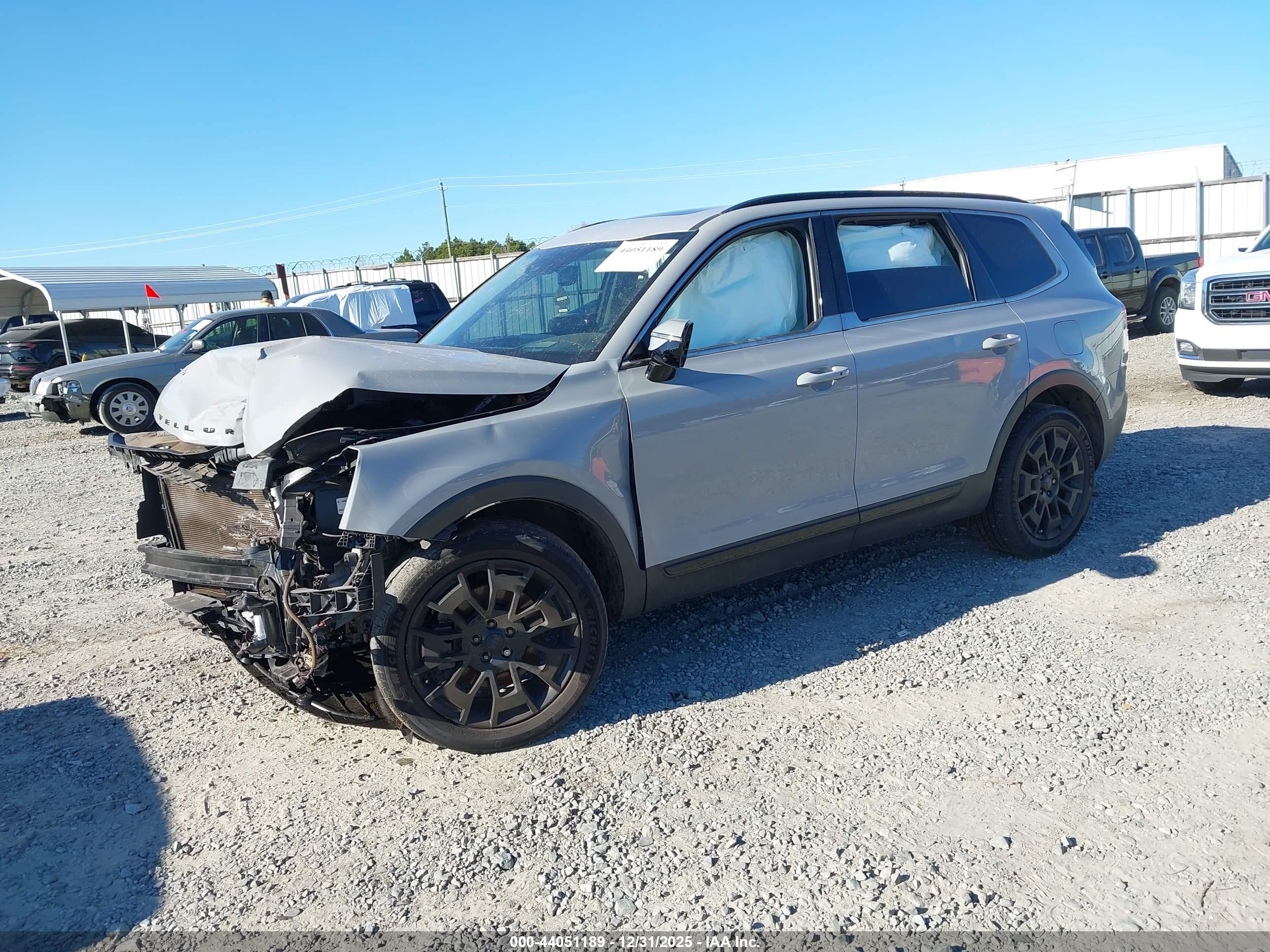 KIA TELLURIDE image 2
