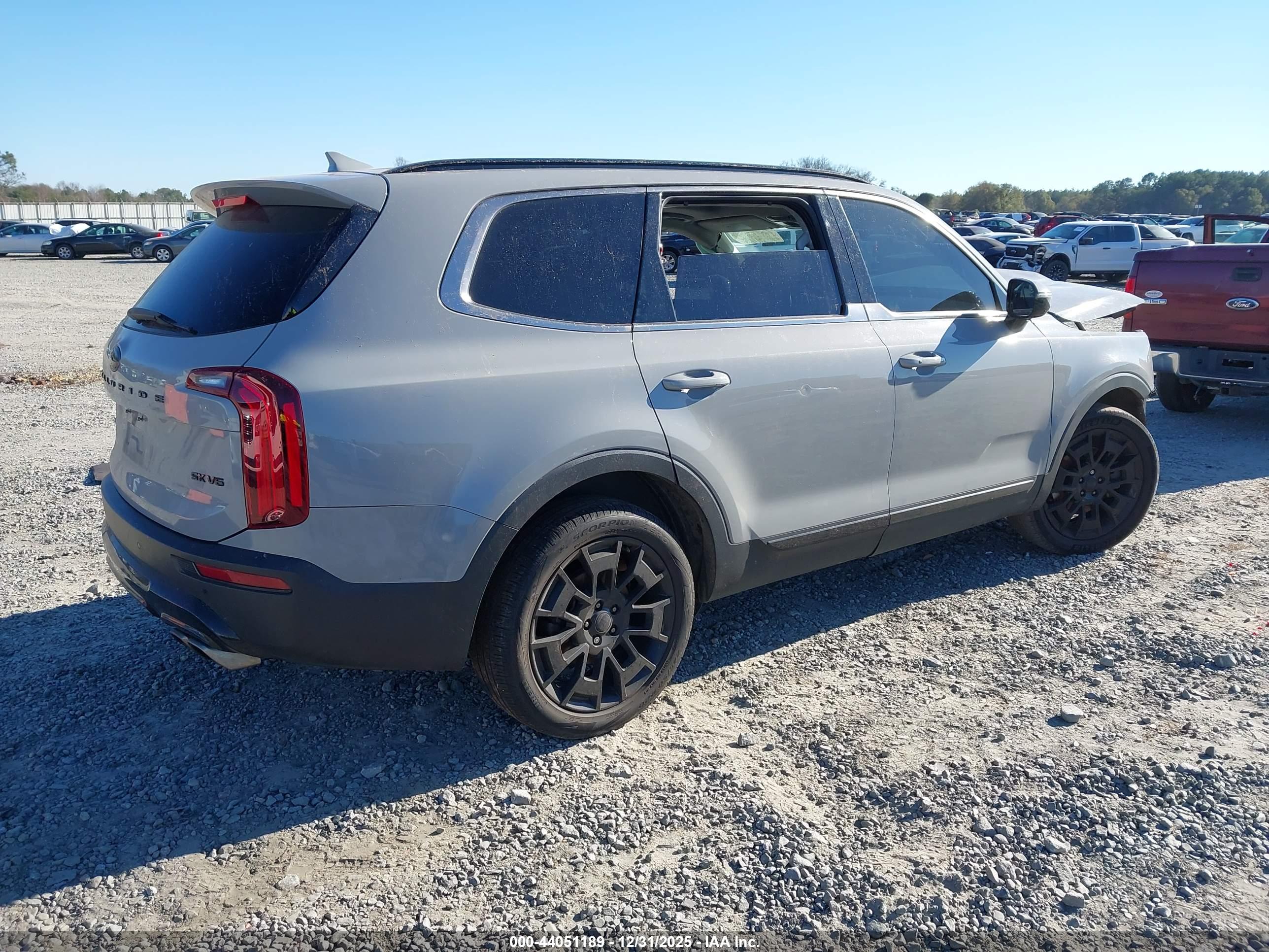 KIA TELLURIDE image 4