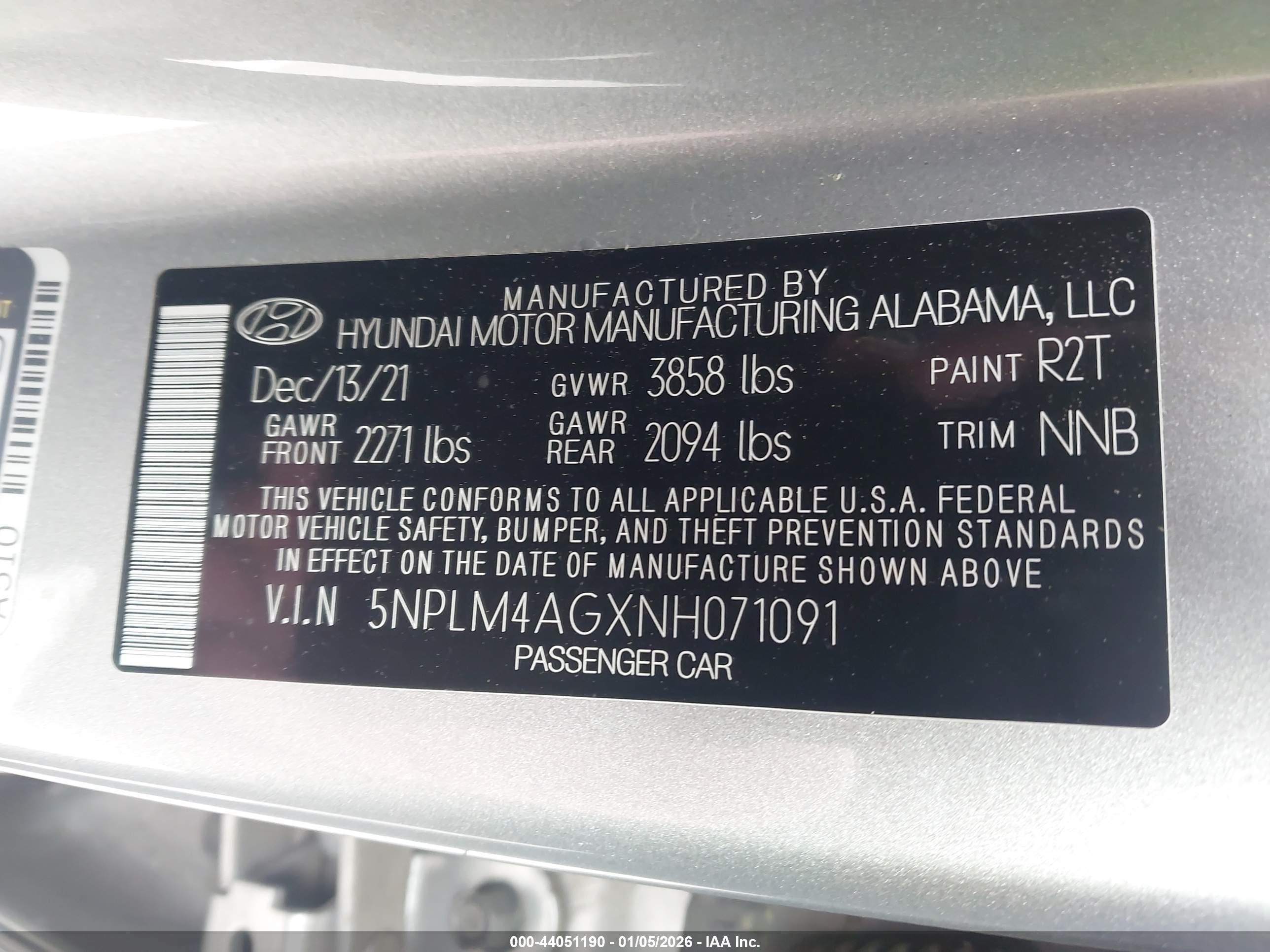 HYUNDAI ELANTRA image 9