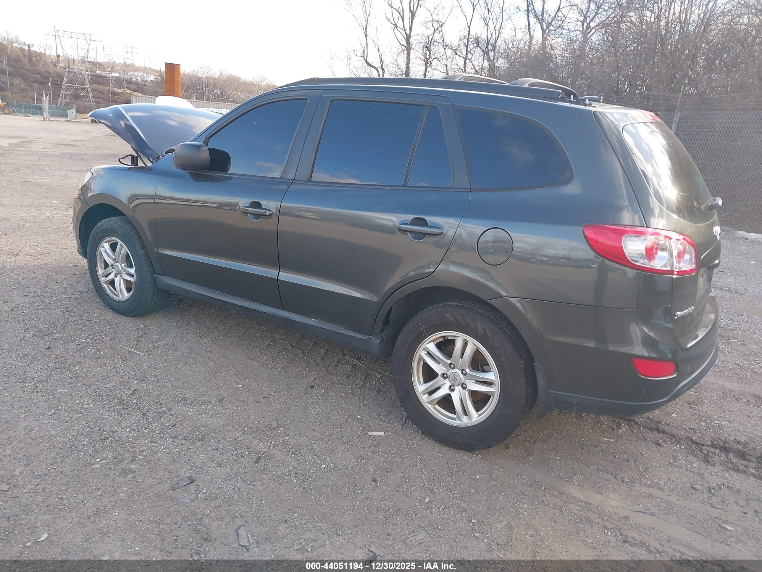 HYUNDAI SANTA image 3