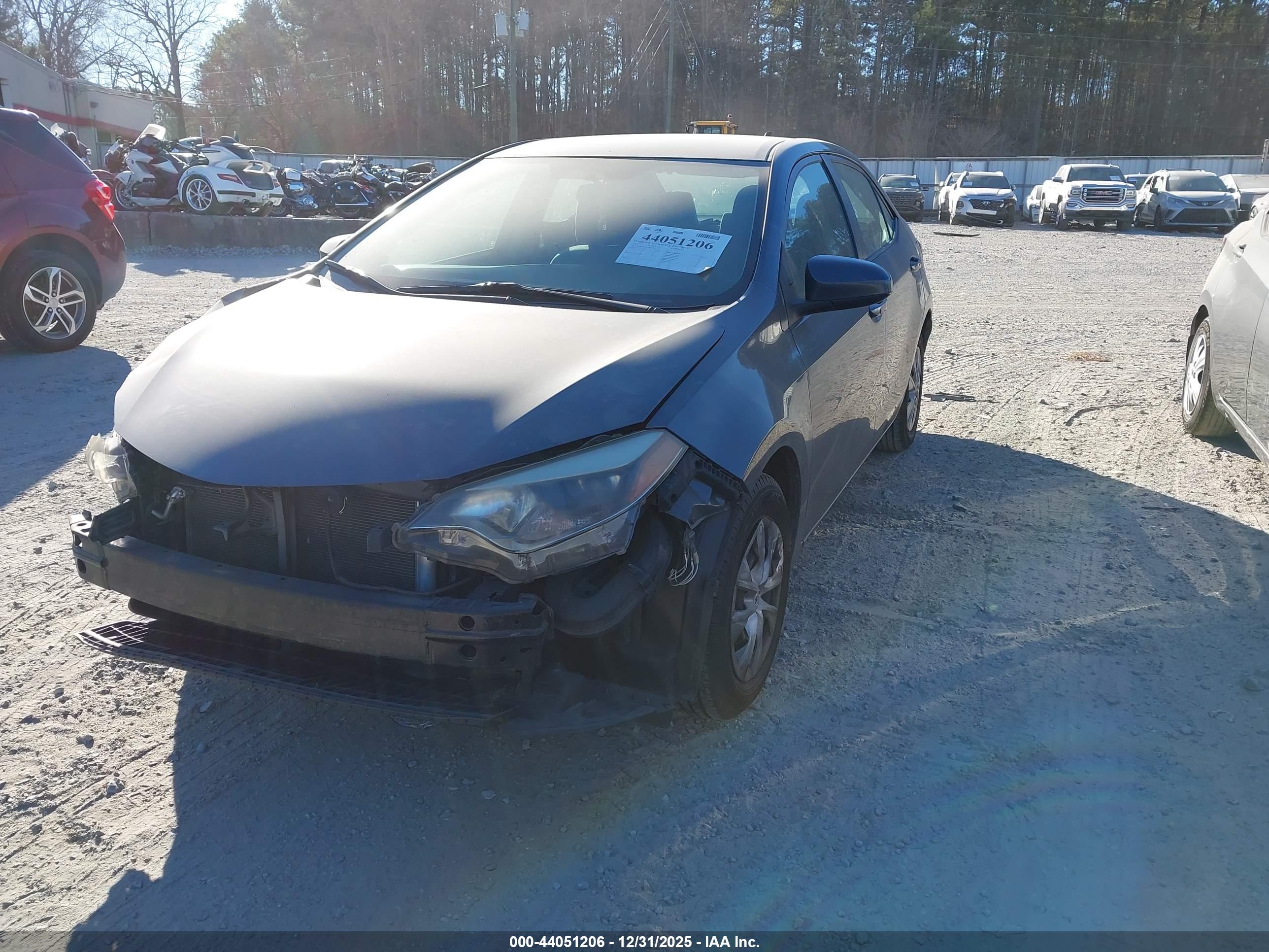 TOYOTA COROLLA image 2