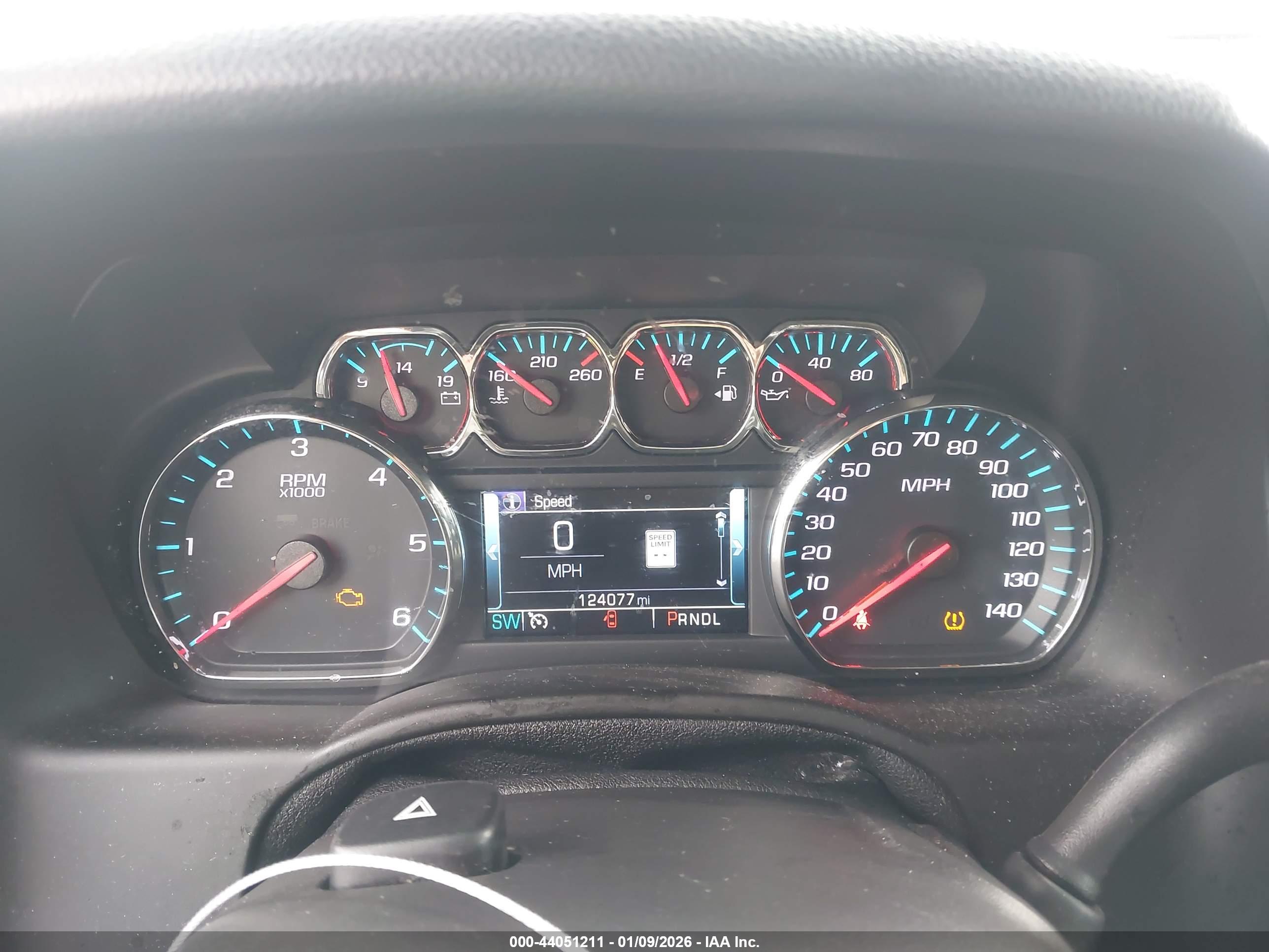 CHEVROLET TAHOE image 7