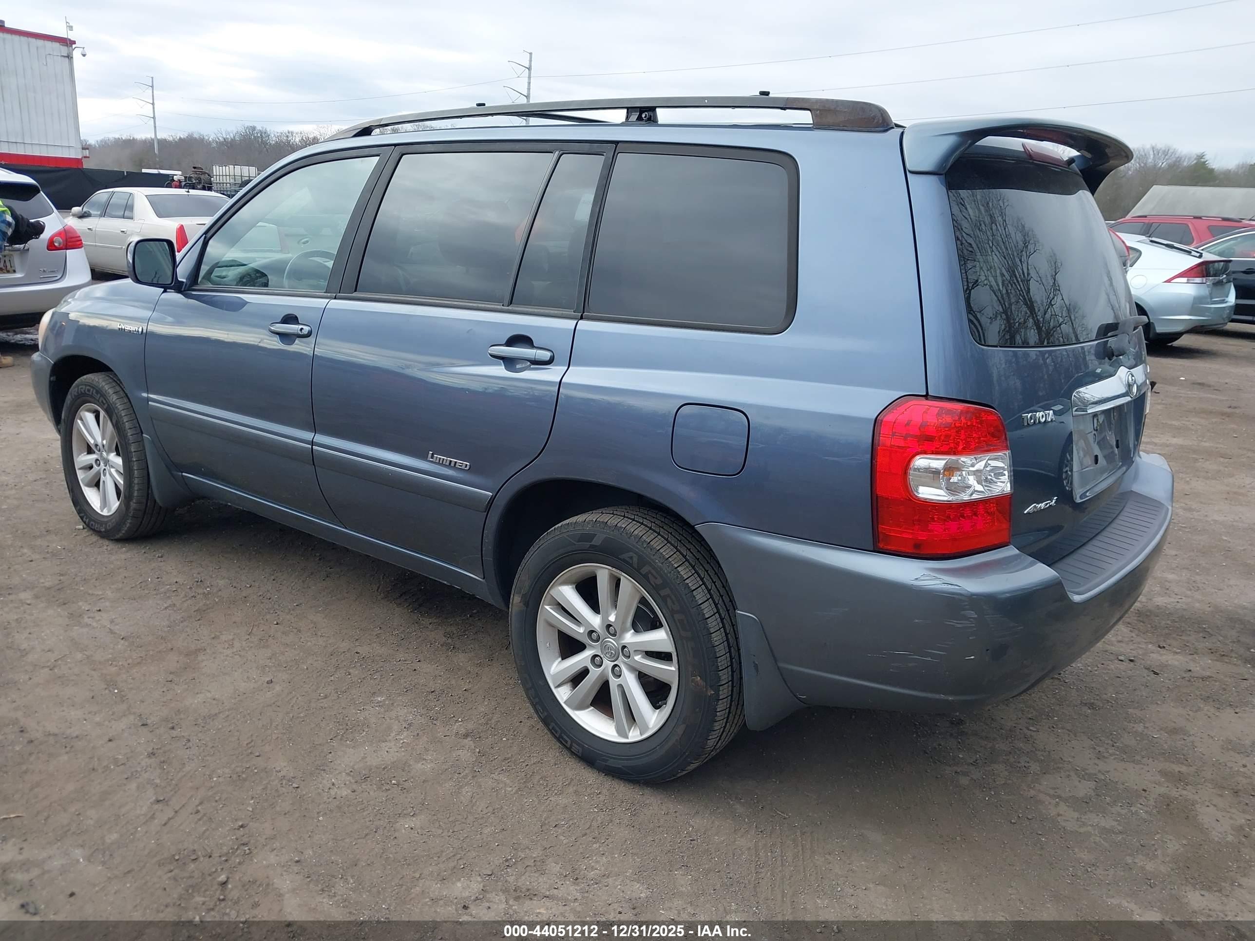 TOYOTA HIGHLANDER image 3