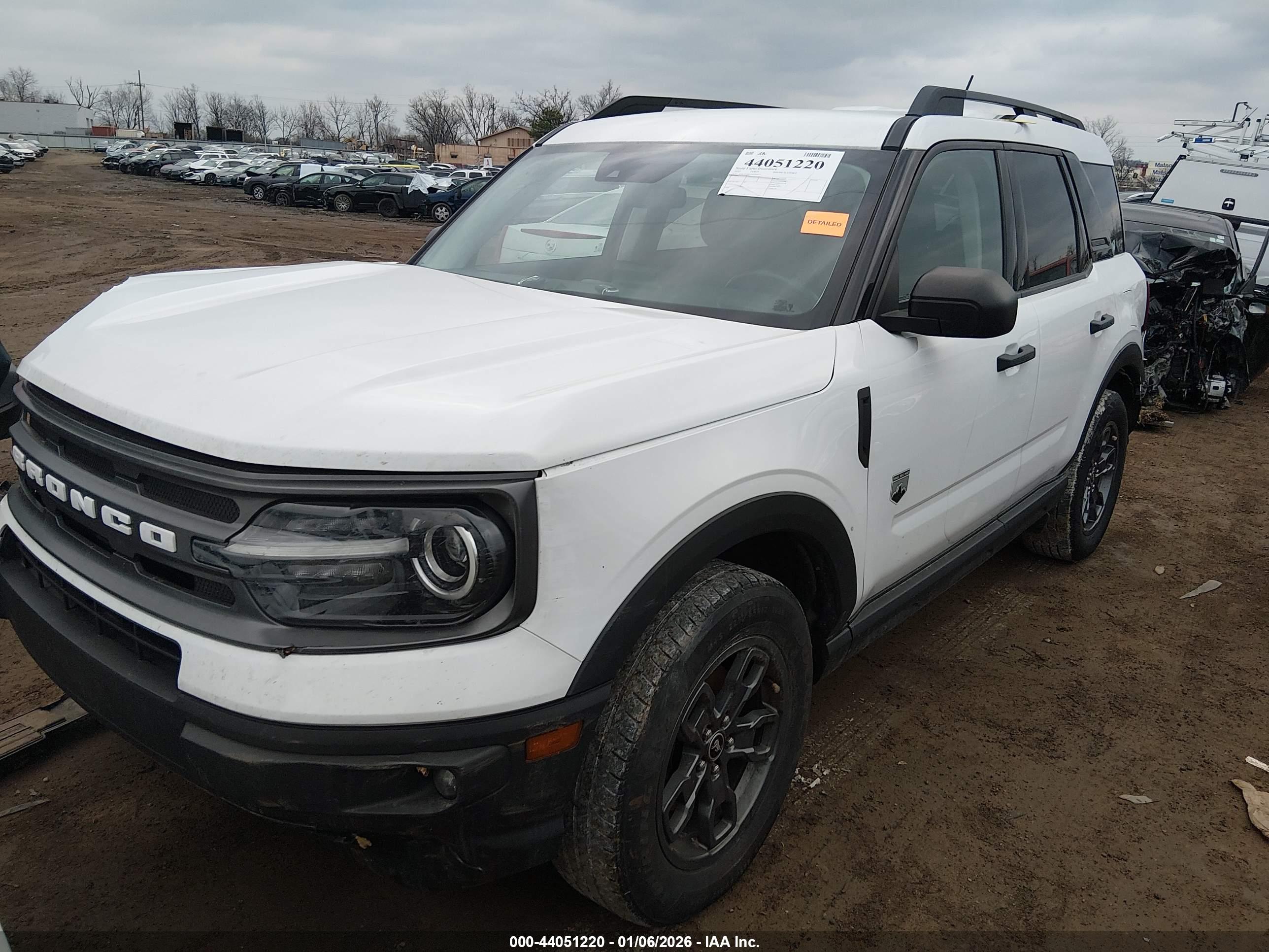 FORD BRONCO image 2