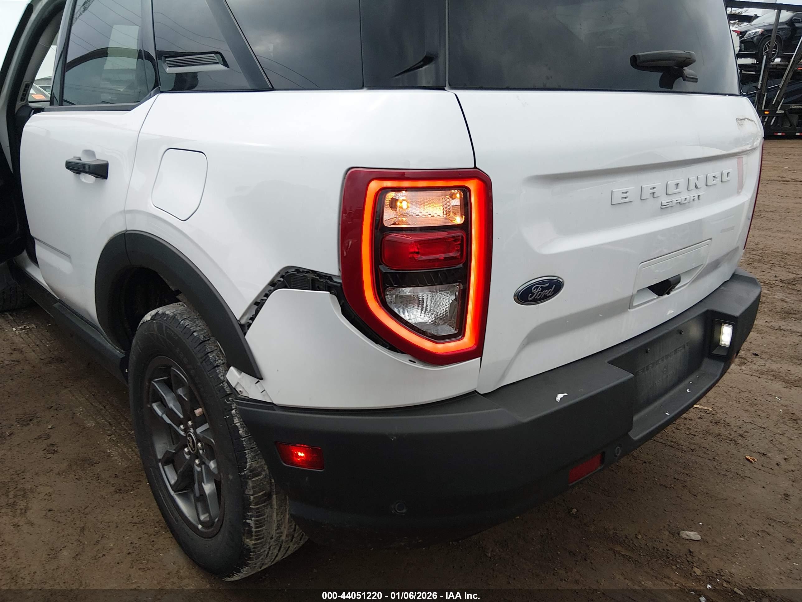 FORD BRONCO image 6