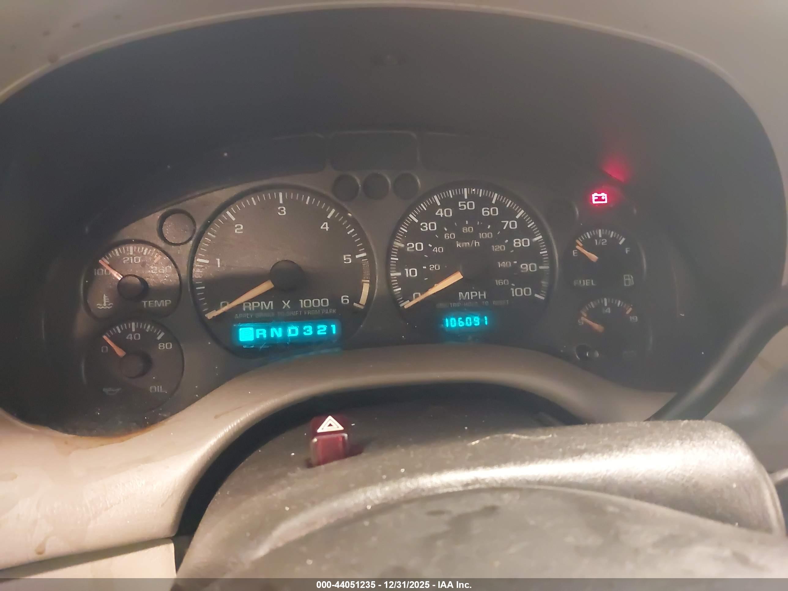 CHEVROLET BLAZER image 7