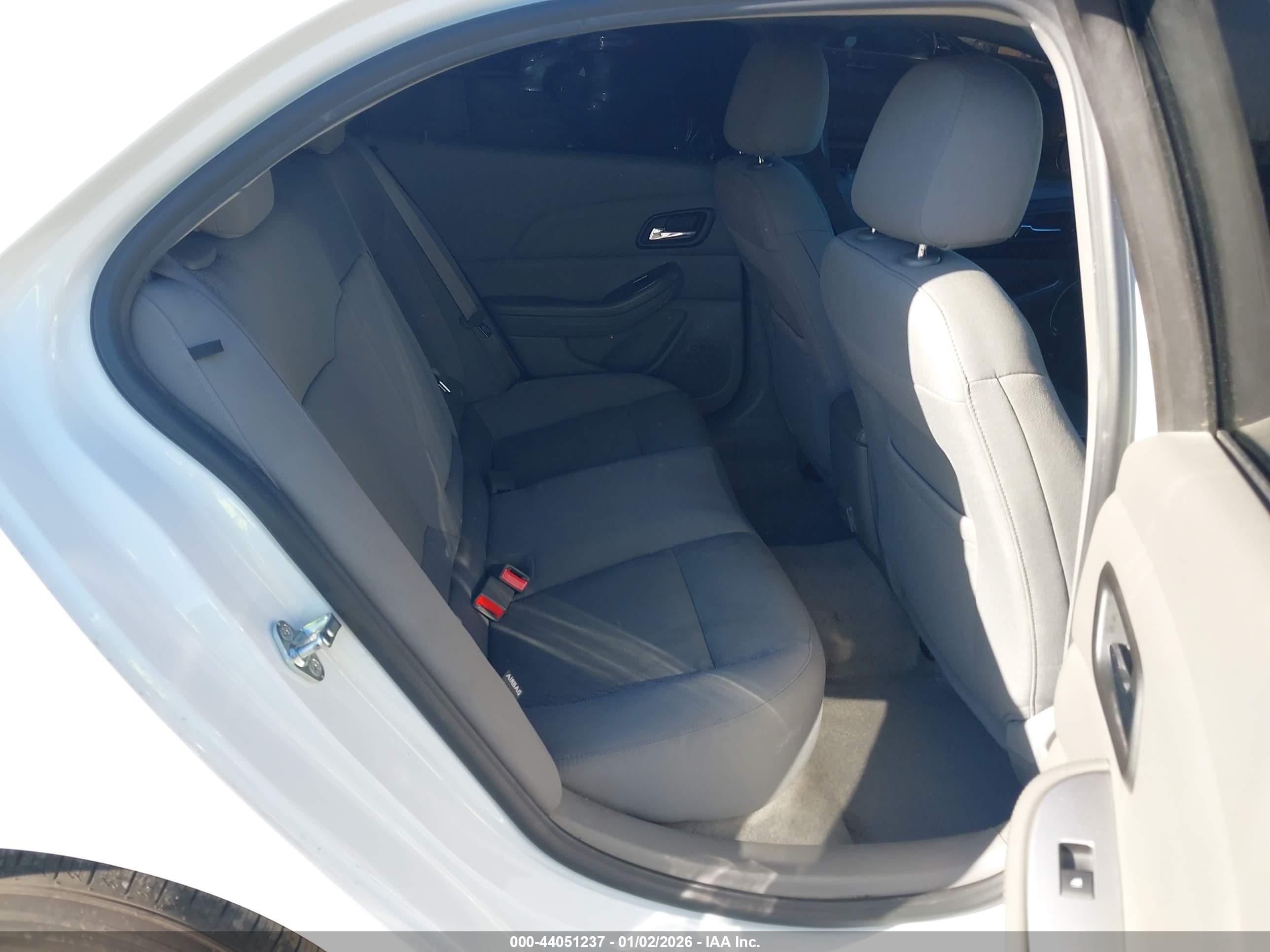 CHEVROLET MALIBU image 8