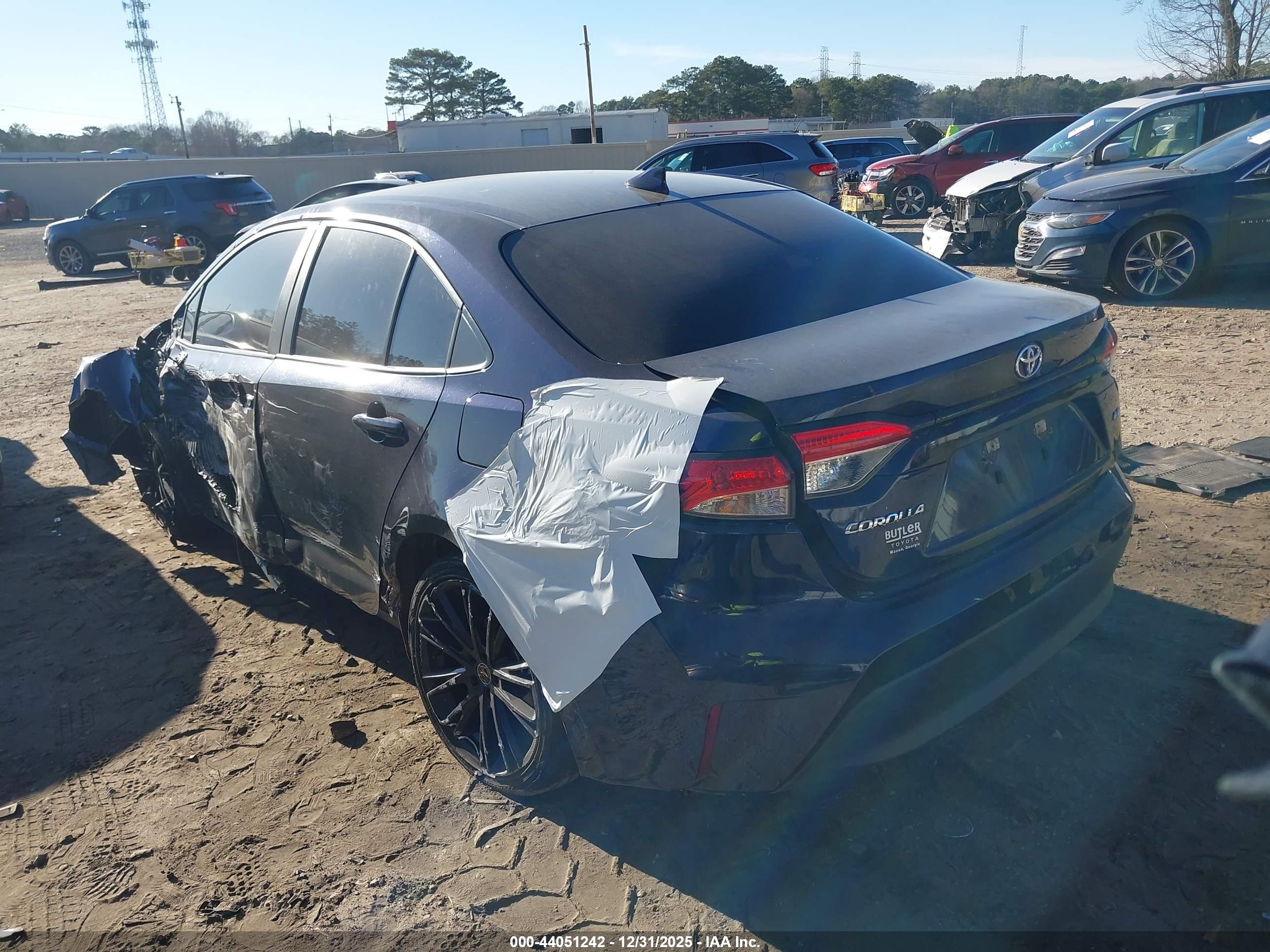 TOYOTA COROLLA image 3
