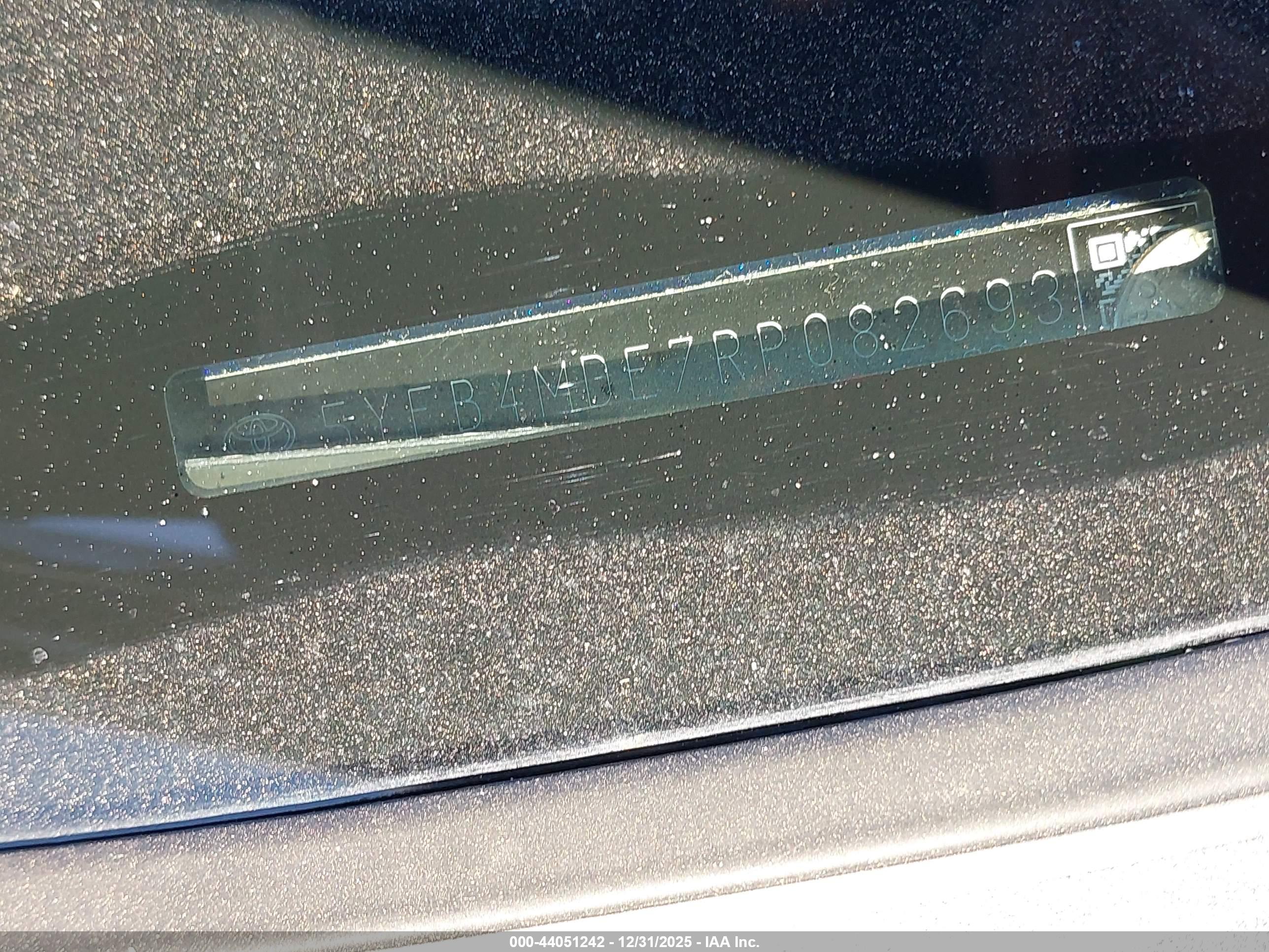 TOYOTA COROLLA image 9