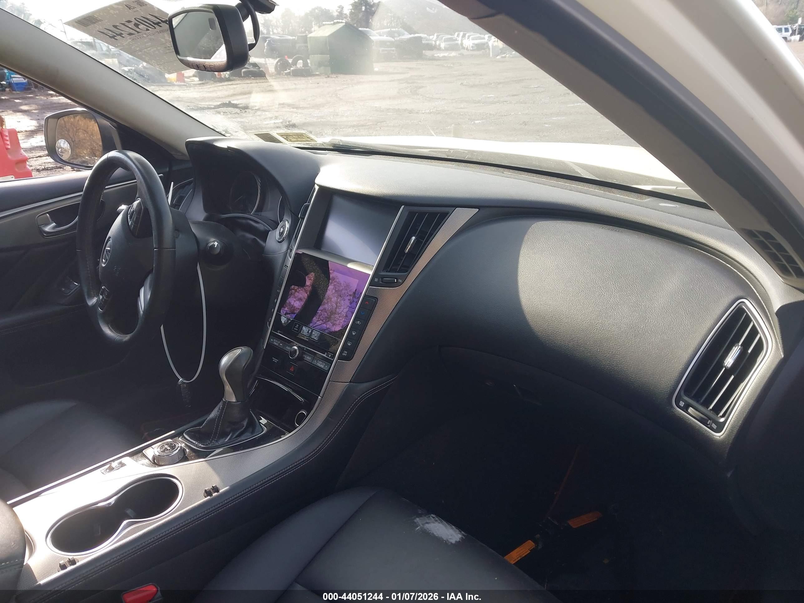 INFINITI Q50 image 5