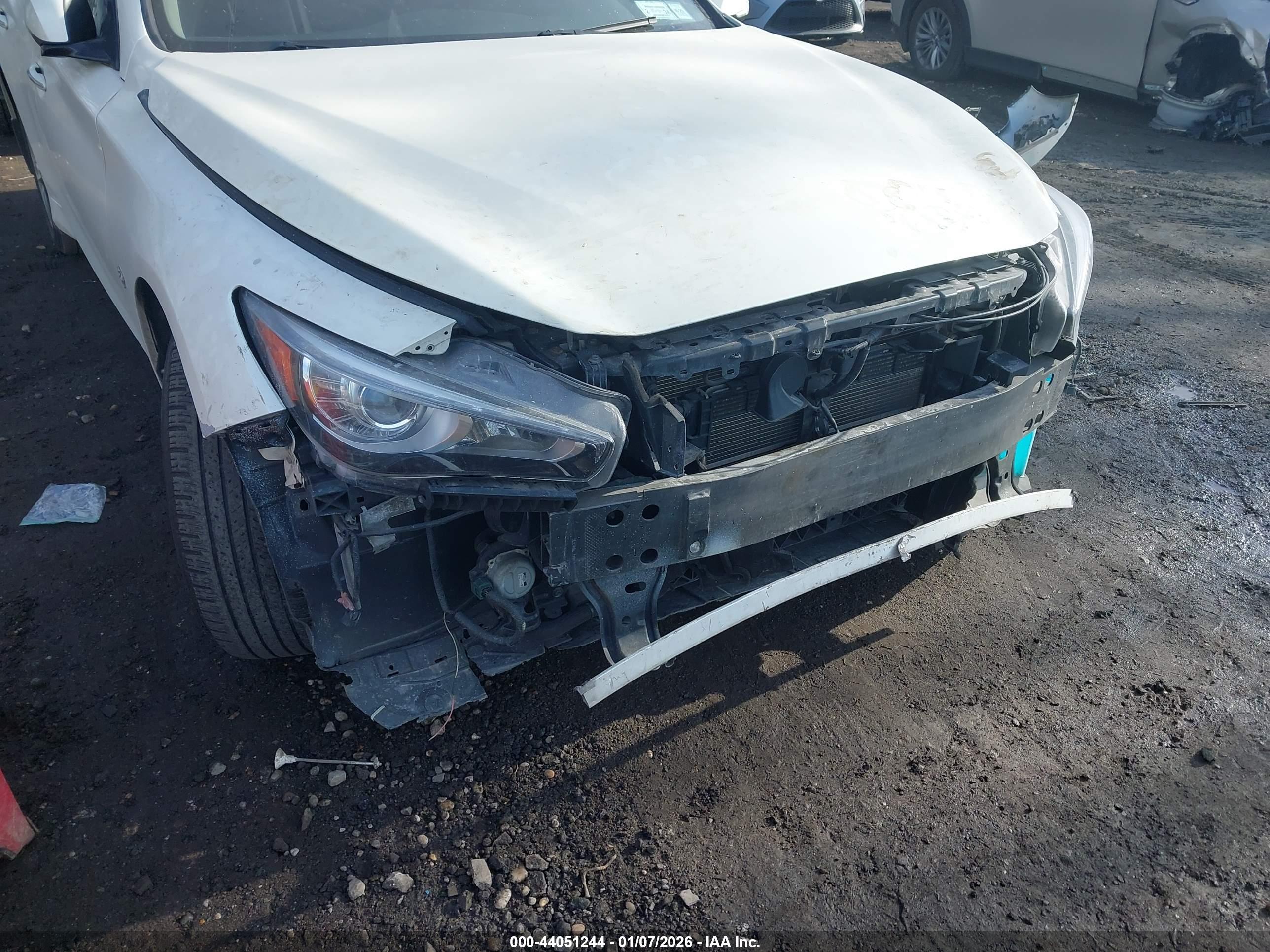 INFINITI Q50 image 6