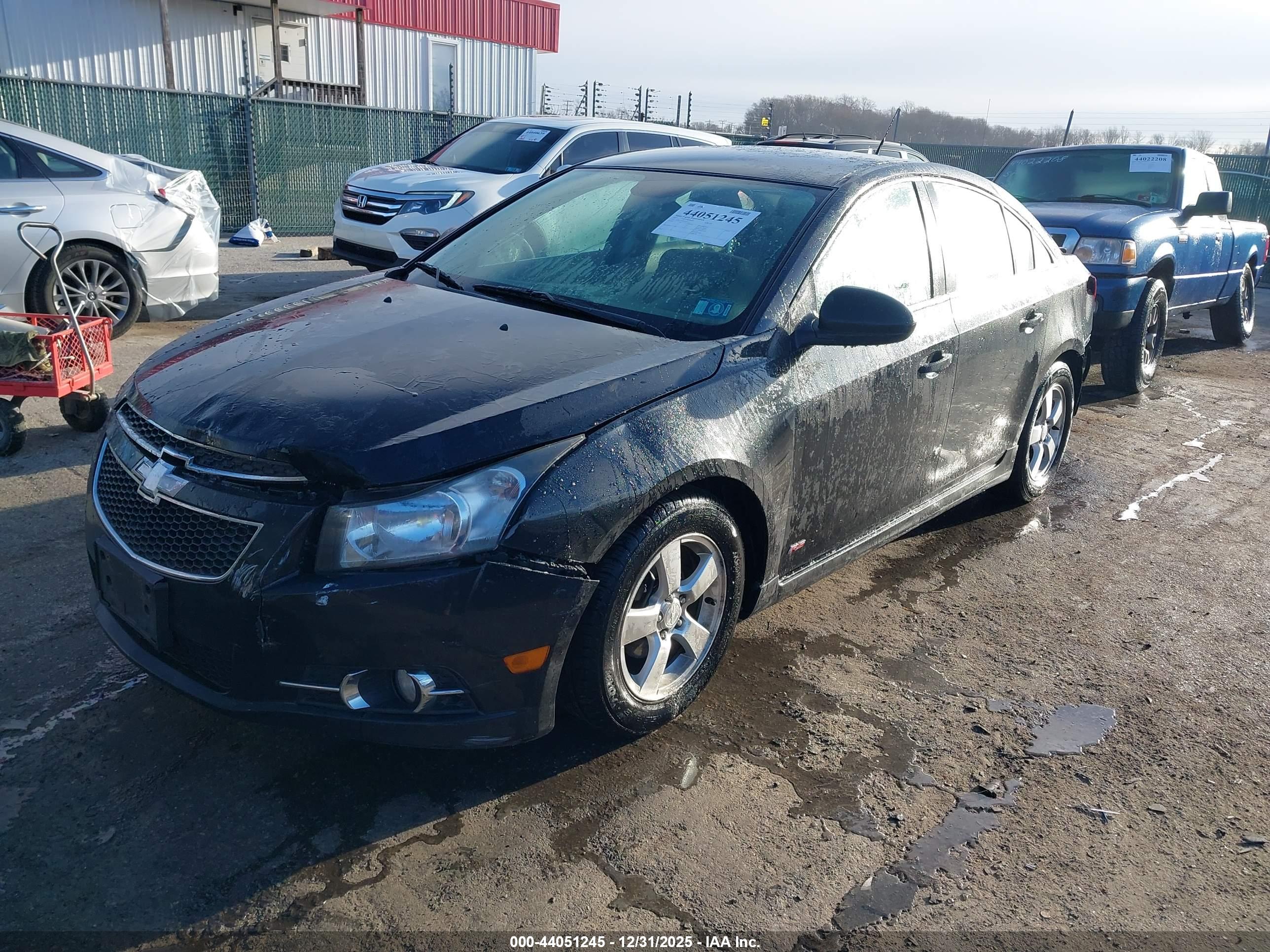 CHEVROLET CRUZE image 2