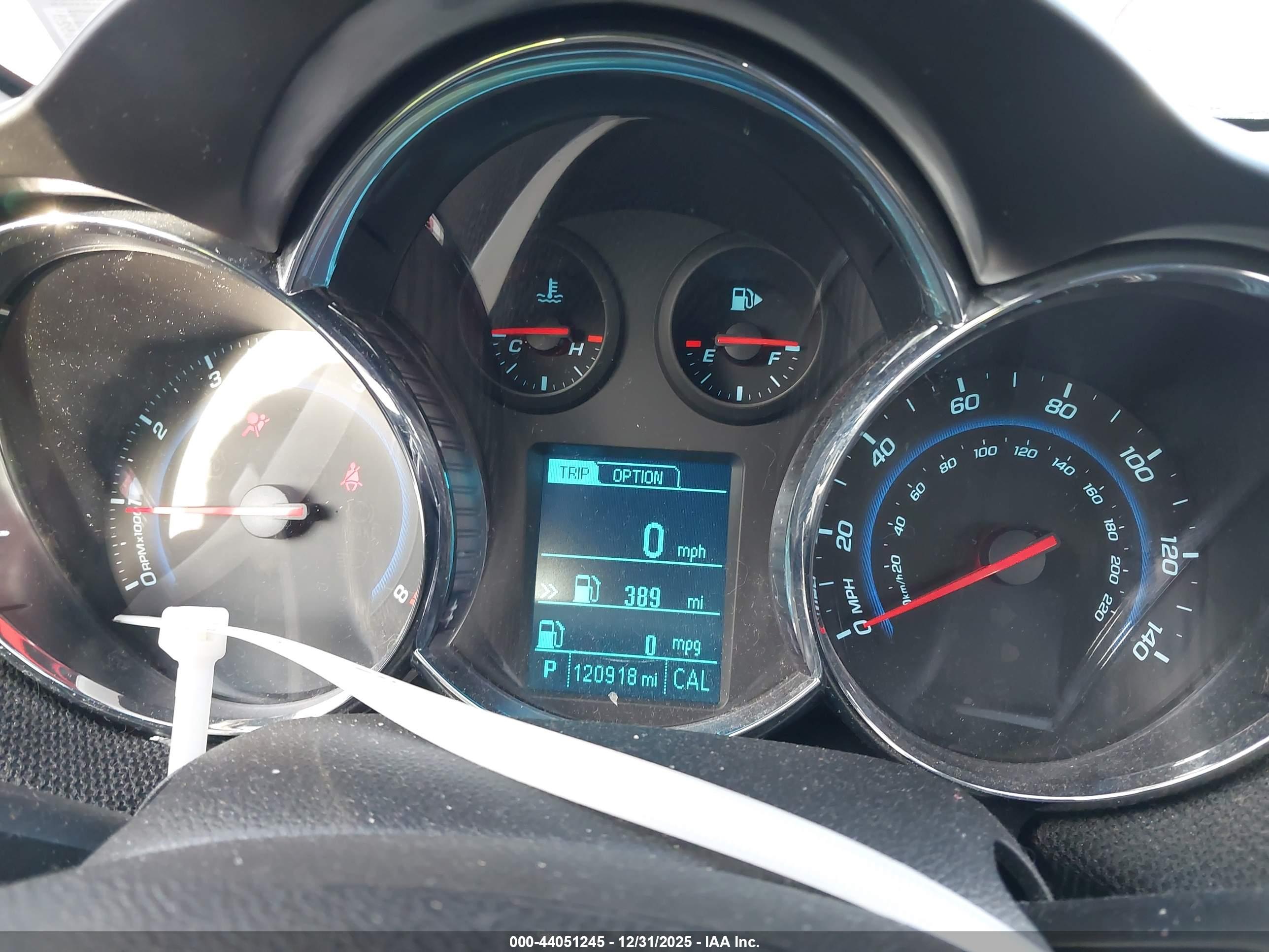 CHEVROLET CRUZE image 7