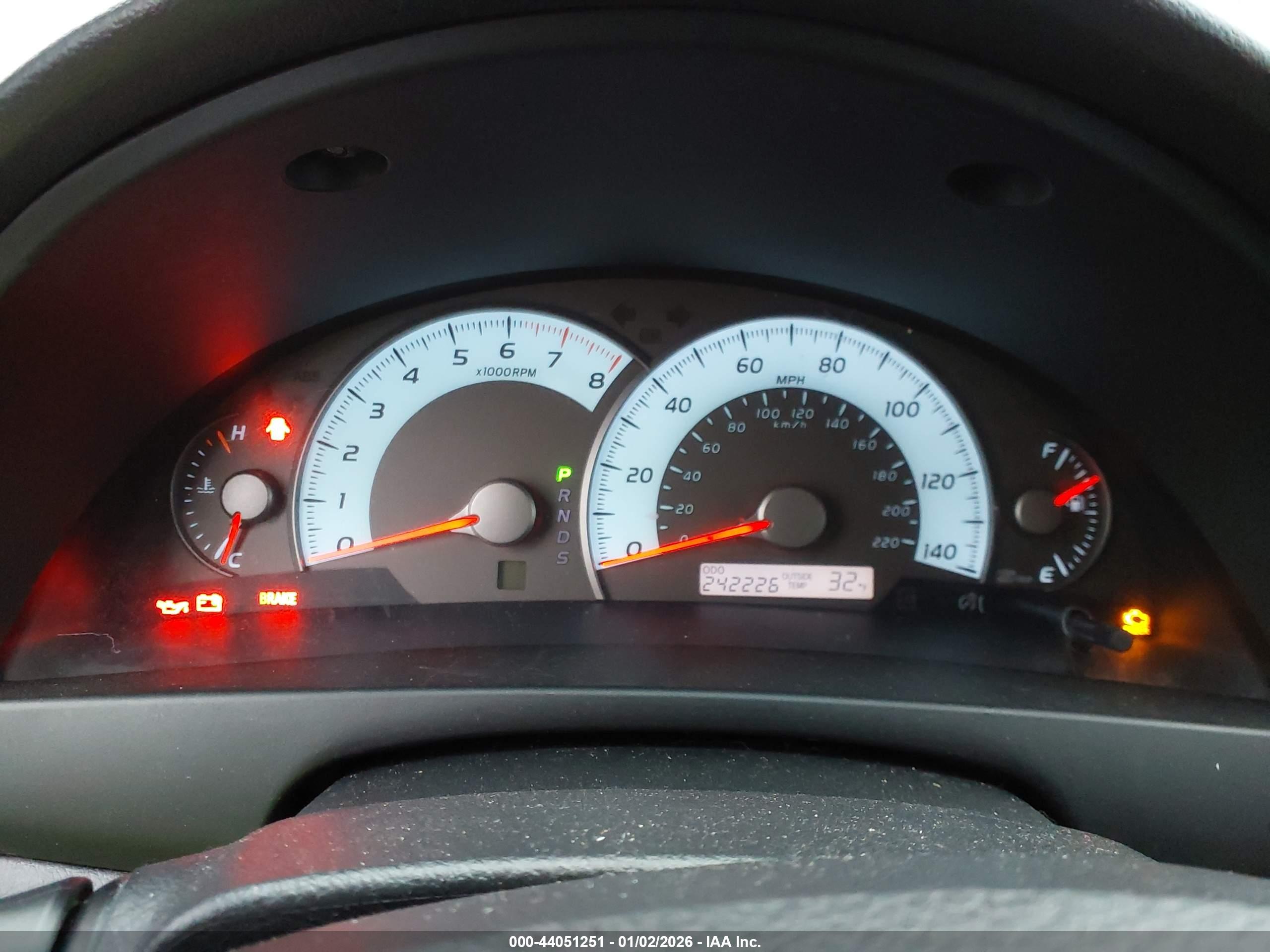 TOYOTA CAMRY image 7