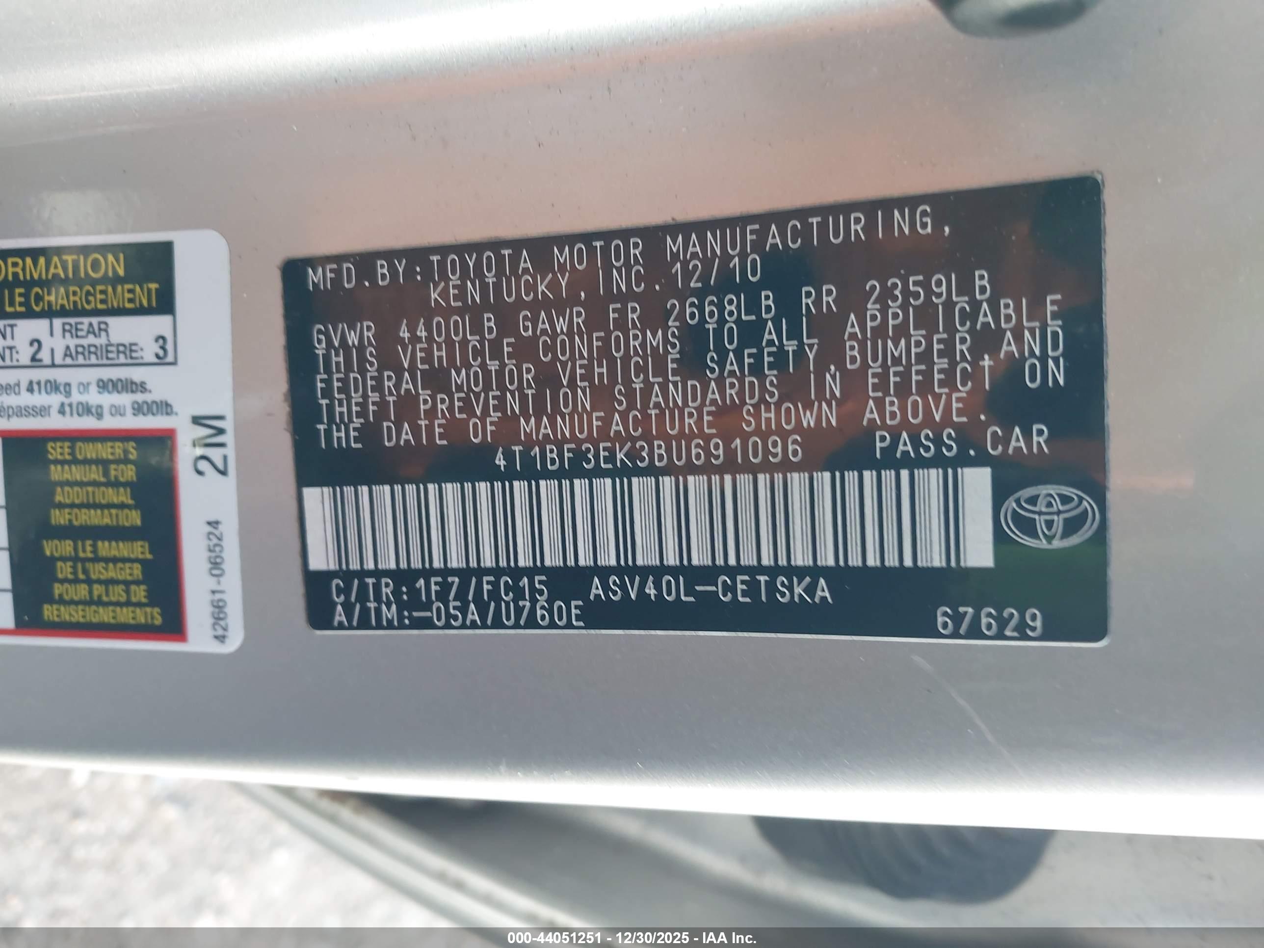 TOYOTA CAMRY image 9