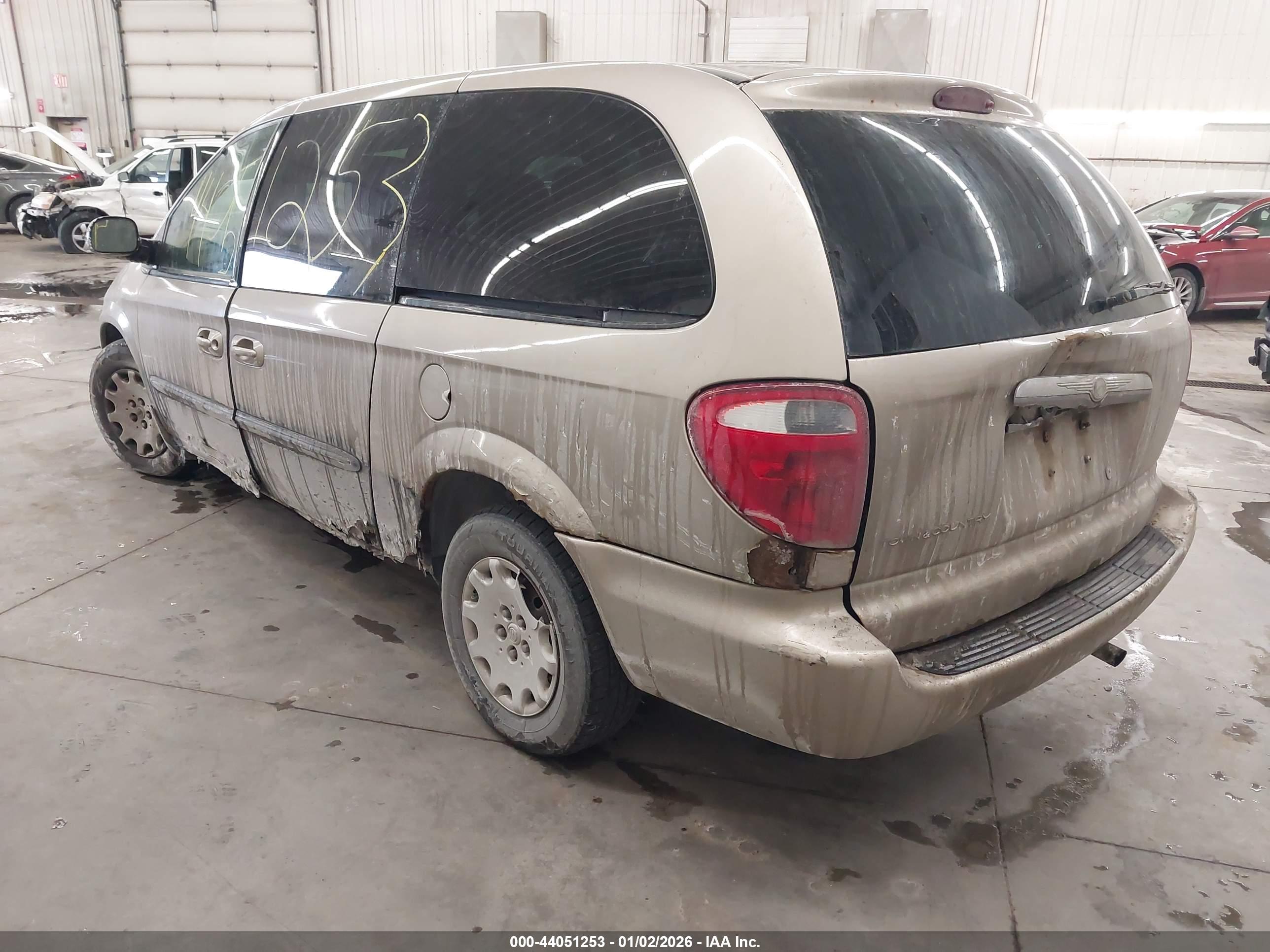 CHRYSLER TOWN image 3