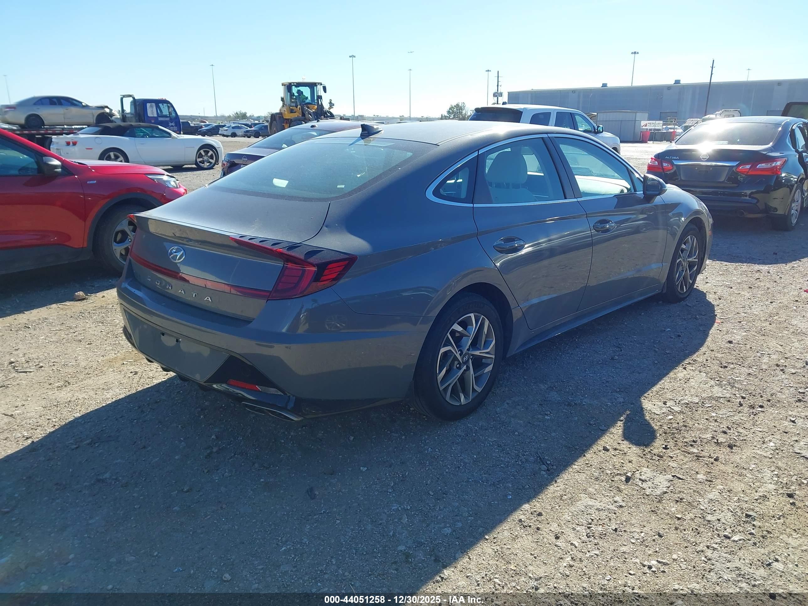 HYUNDAI SONATA image 4
