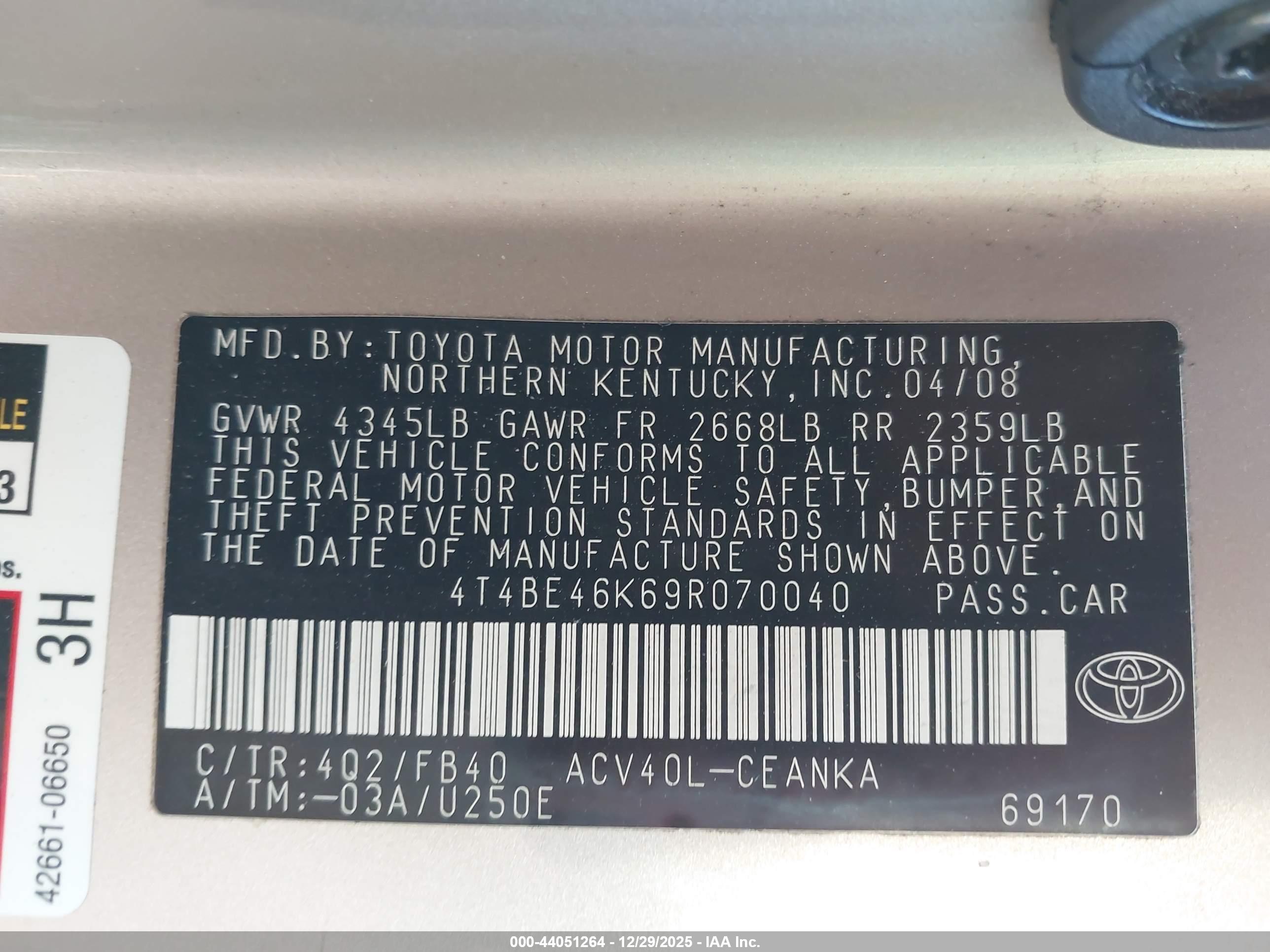 TOYOTA CAMRY image 9