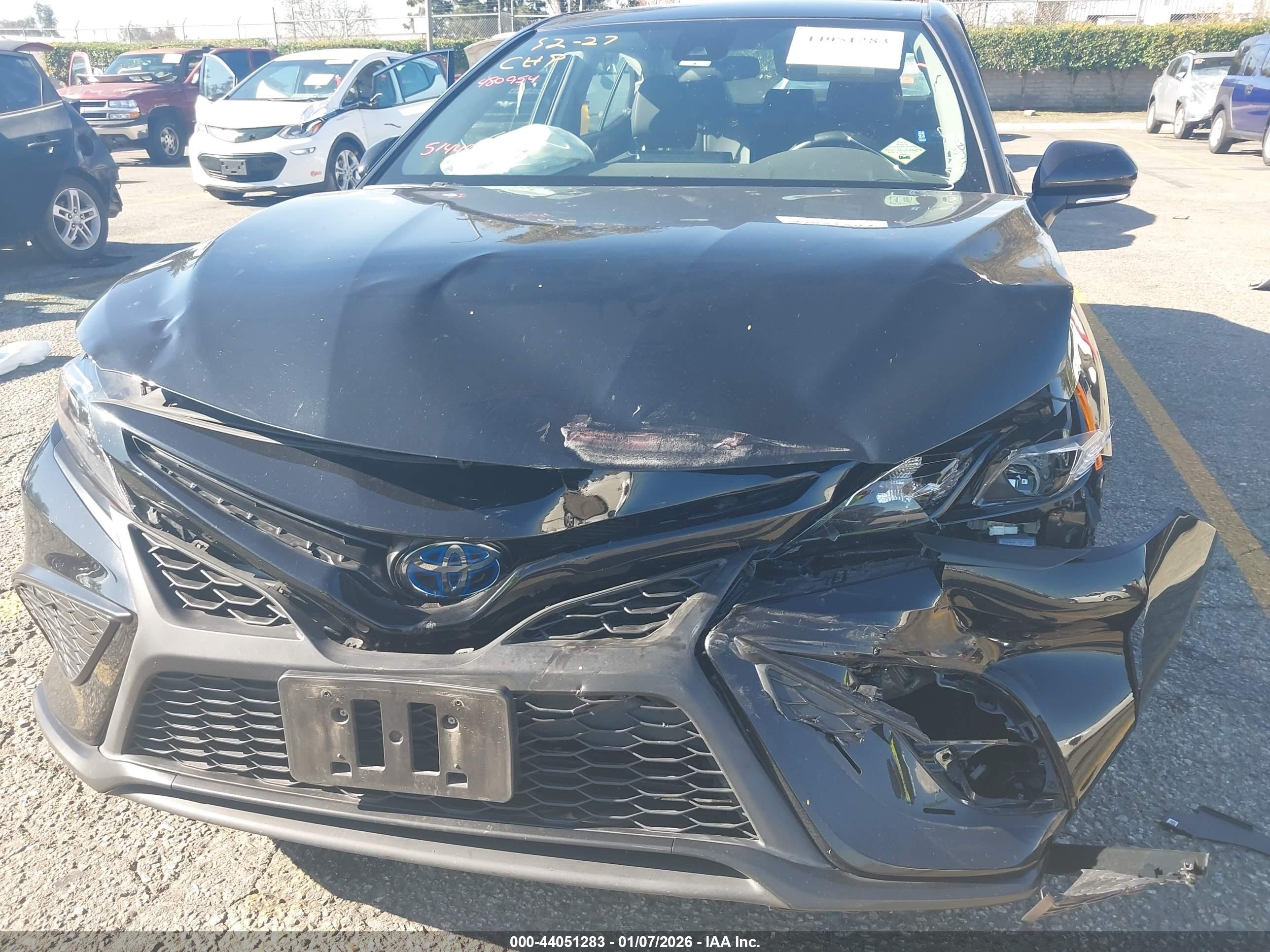 TOYOTA CAMRY image 6