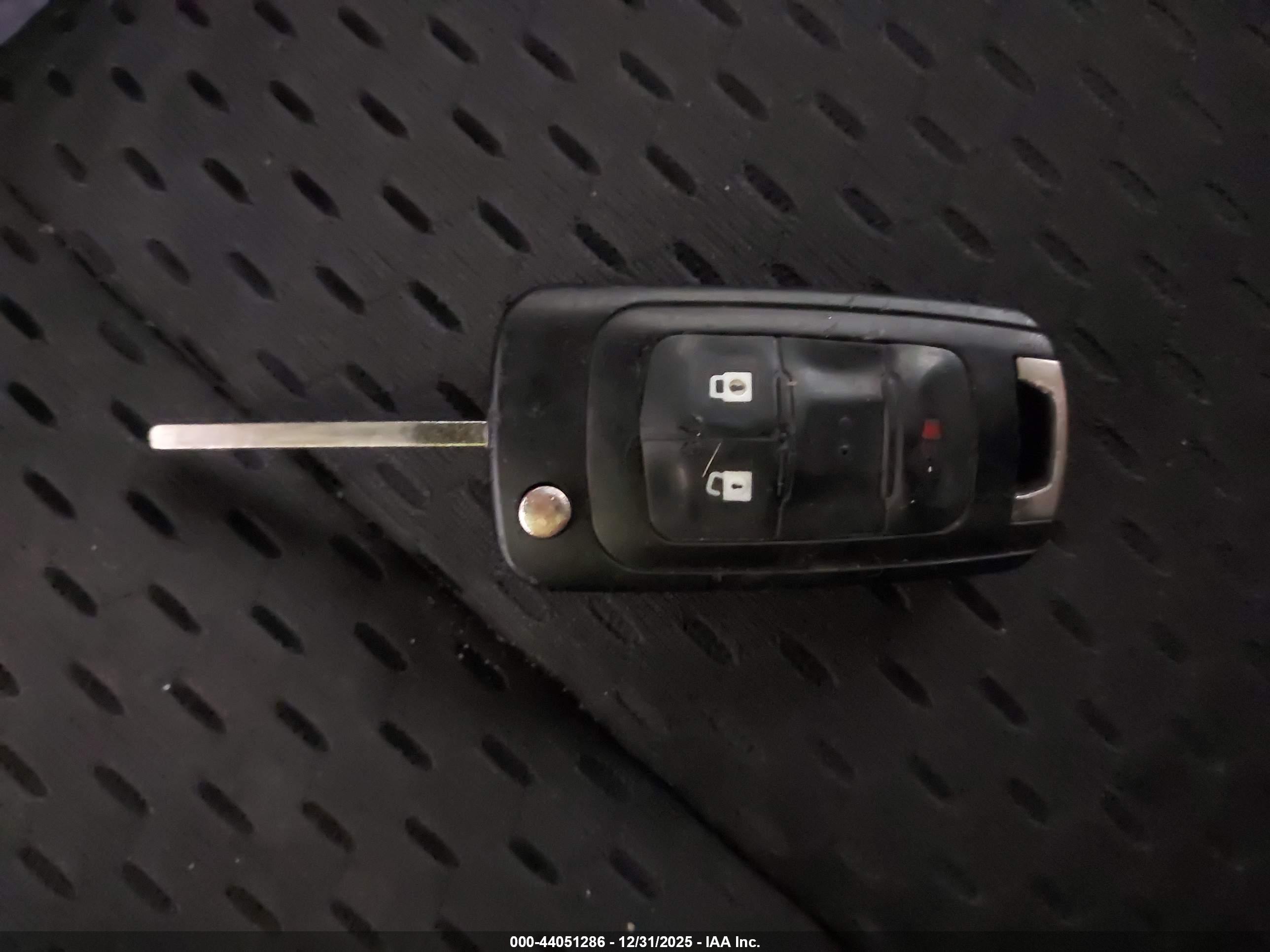 CHEVROLET EQUINOX image 11