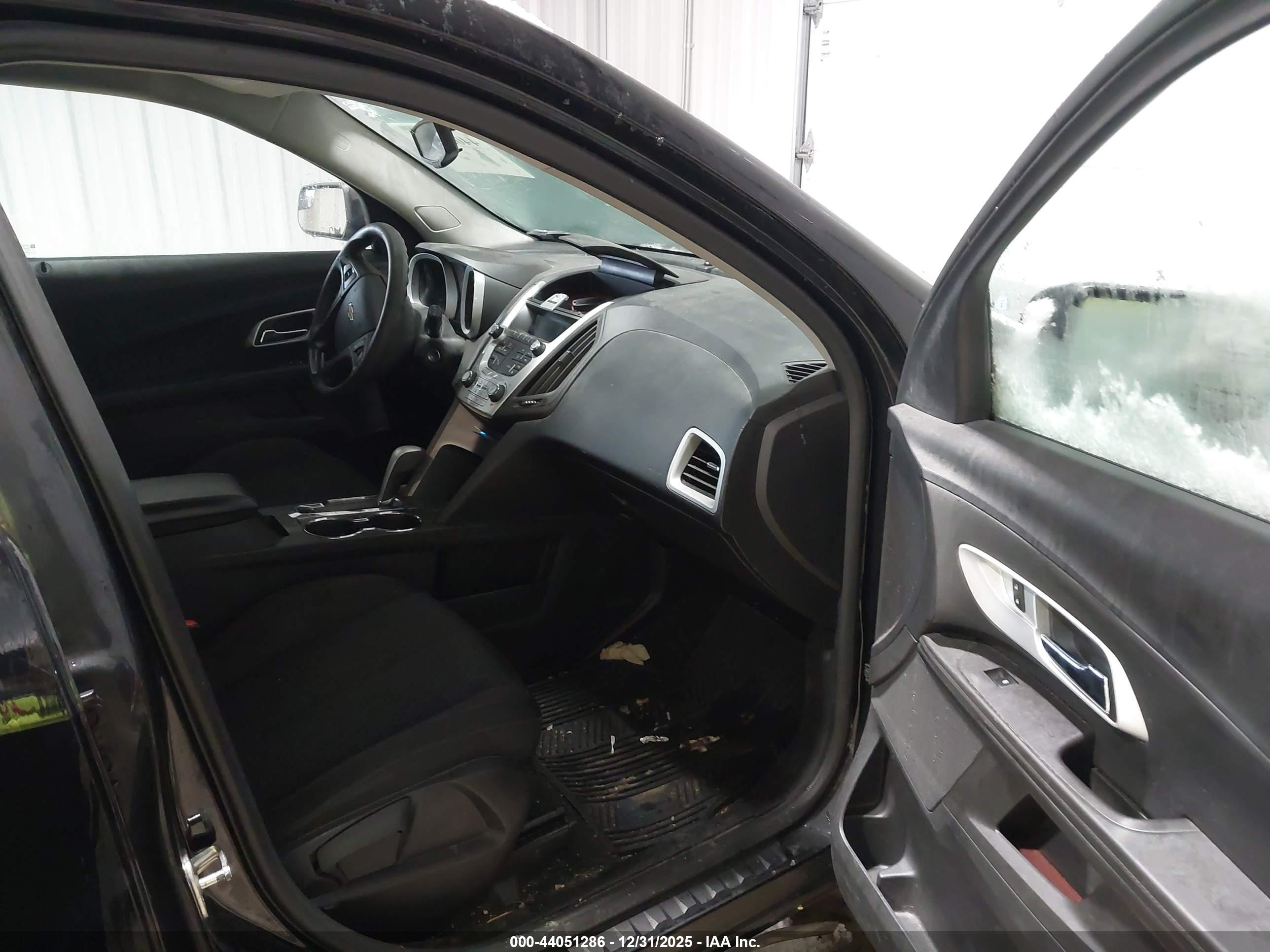 CHEVROLET EQUINOX image 5