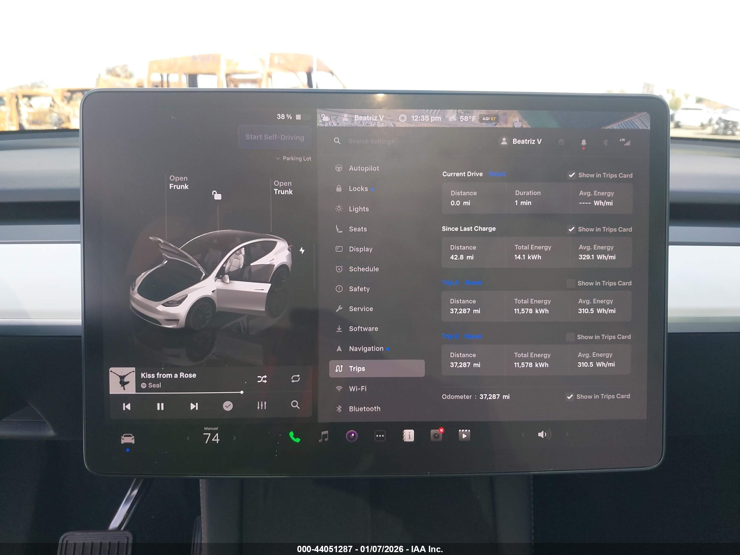 TESLA MODEL image 7
