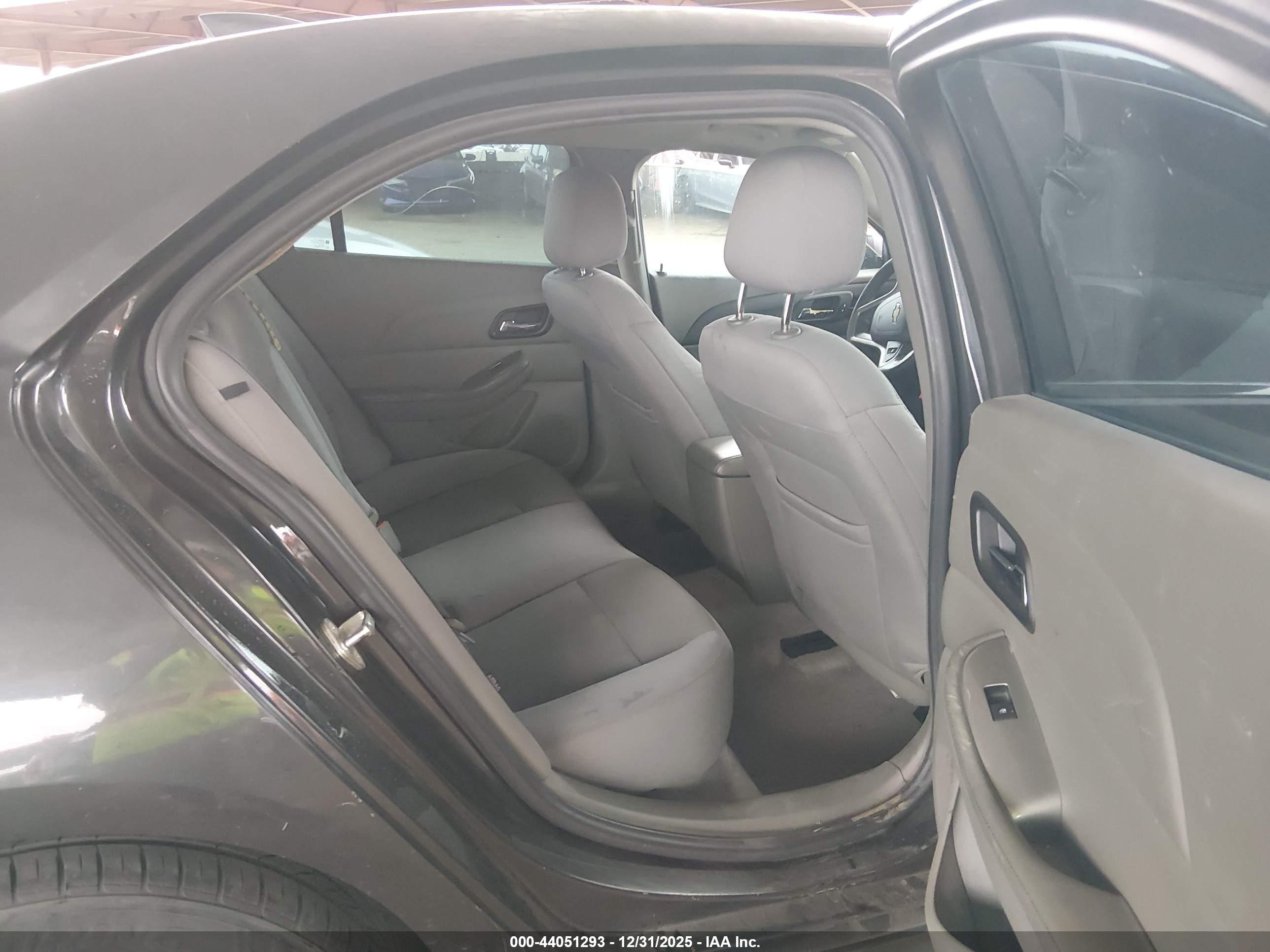 CHEVROLET MALIBU image 8