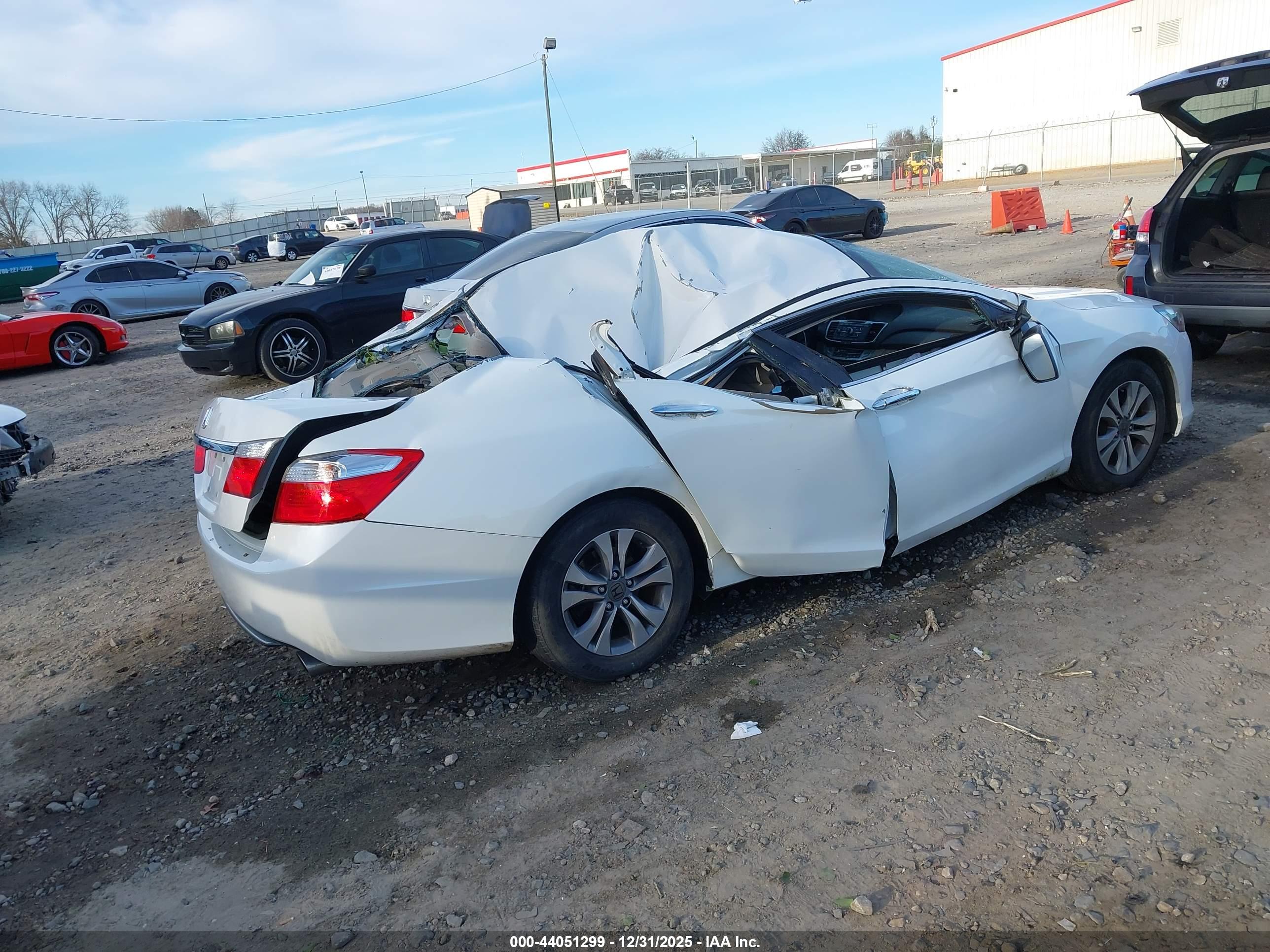 HONDA ACCORD image 4
