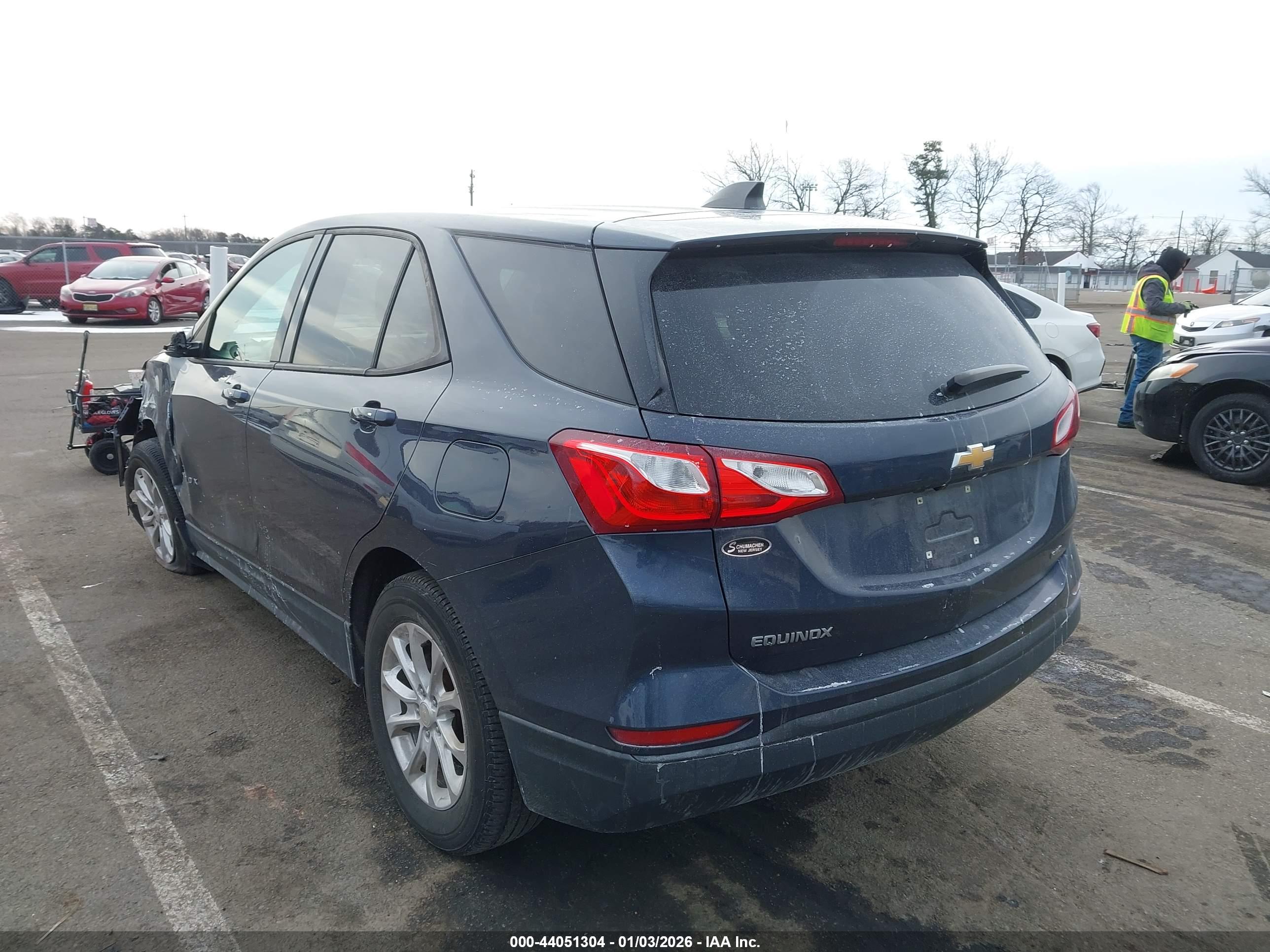 CHEVROLET EQUINOX image 3