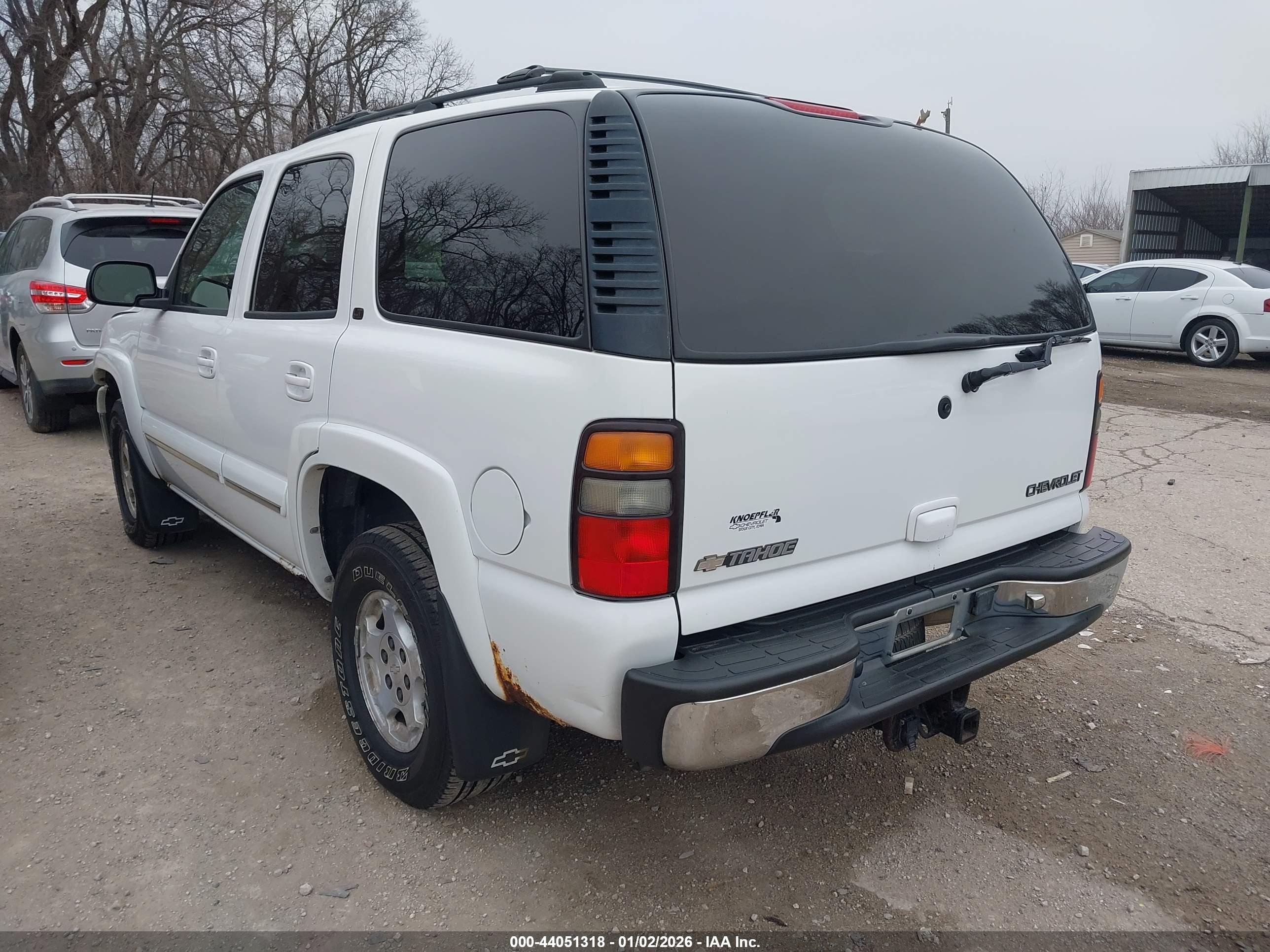 CHEVROLET TAHOE image 3